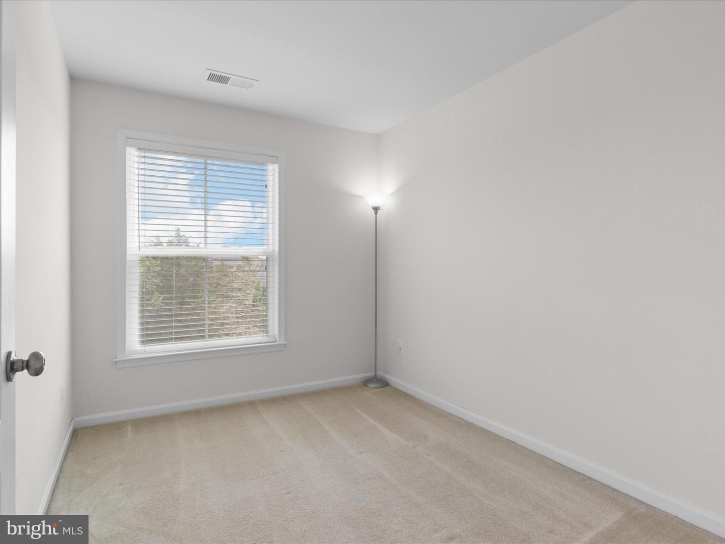 43381 RICKENBACKER SQ, ASHBURN, Virginia 20147, 4 Bedrooms Bedrooms, ,3 BathroomsBathrooms,Residential,For sale,43381 RICKENBACKER SQ,VALO2101580 MLS # VALO2101580