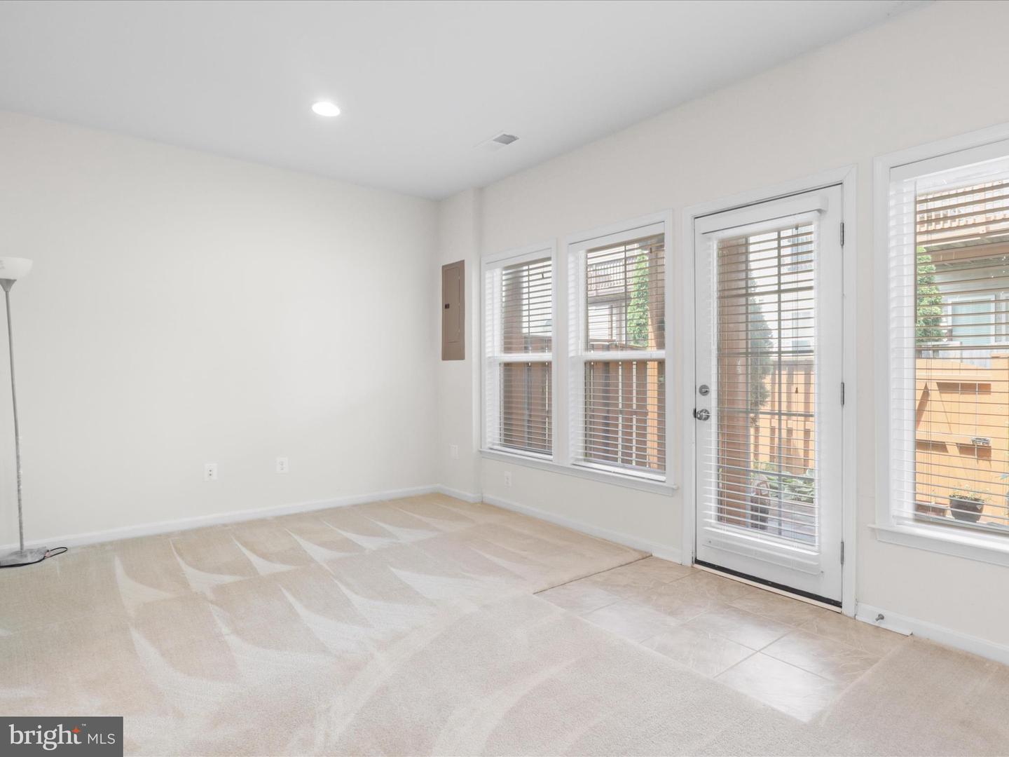 43381 RICKENBACKER SQ, ASHBURN, Virginia 20147, 4 Bedrooms Bedrooms, ,3 BathroomsBathrooms,Residential,For sale,43381 RICKENBACKER SQ,VALO2101580 MLS # VALO2101580