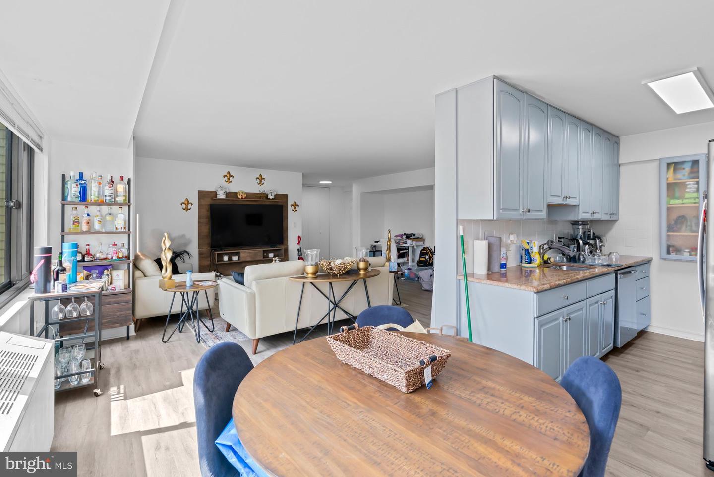 5410 CONNECTICUT AVE NW #817, WASHINGTON, District Of Columbia 20015, 1 Bedroom Bedrooms, ,1 BathroomBathrooms,Residential,For sale,5410 CONNECTICUT AVE NW #817,DCDC2209916 MLS # DCDC2209916