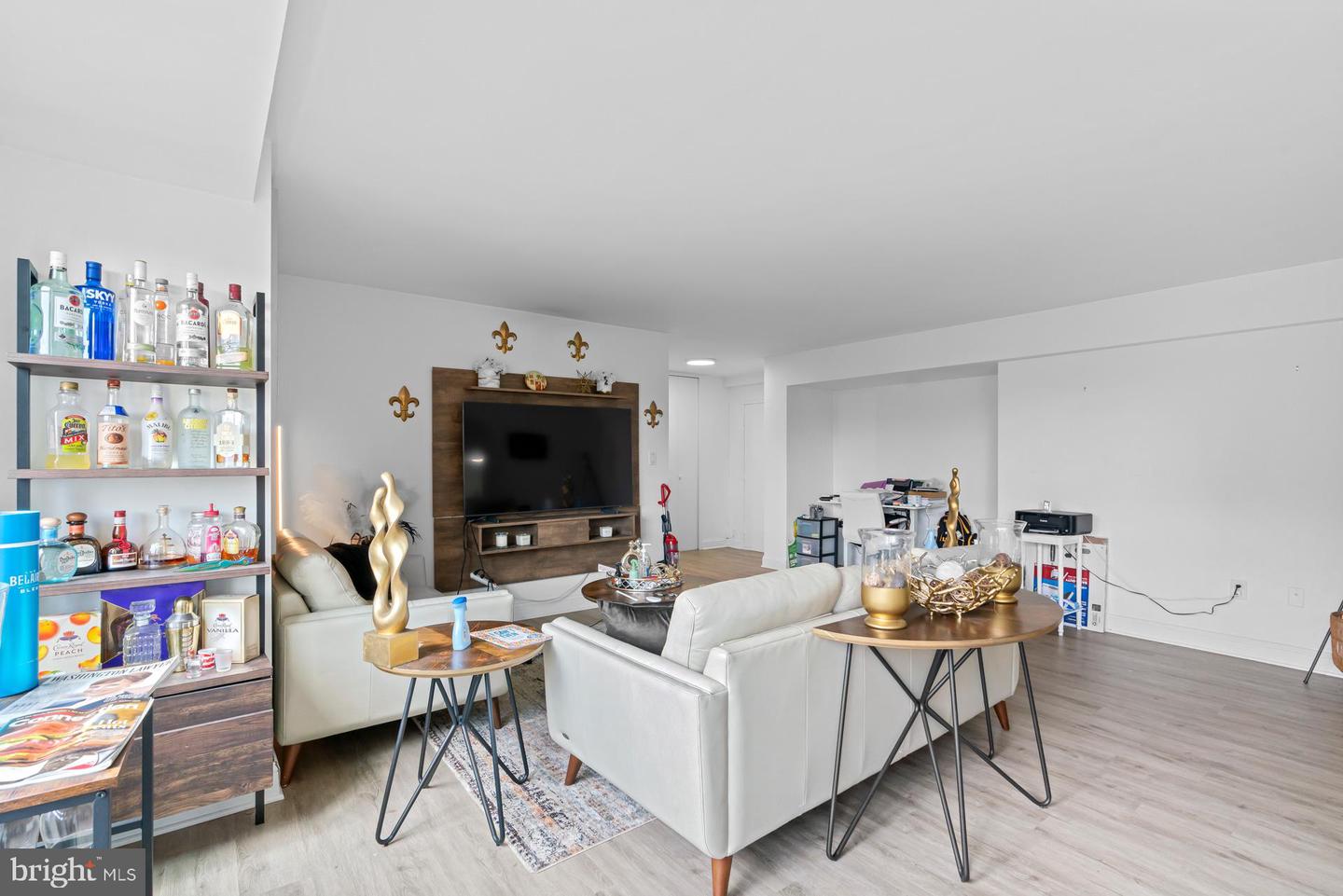 5410 CONNECTICUT AVE NW #817, WASHINGTON, District Of Columbia 20015, 1 Bedroom Bedrooms, ,1 BathroomBathrooms,Residential,For sale,5410 CONNECTICUT AVE NW #817,DCDC2209916 MLS # DCDC2209916