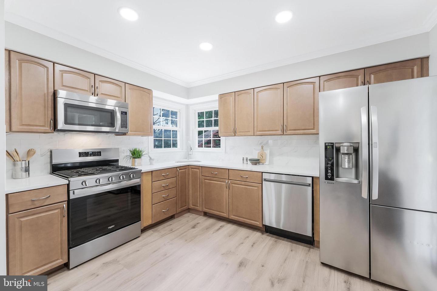 21031 THOREAU CT, STERLING, Virginia 20164, 3 Bedrooms Bedrooms, ,3 BathroomsBathrooms,Residential,For sale,21031 THOREAU CT,VALO2101882 MLS # VALO2101882