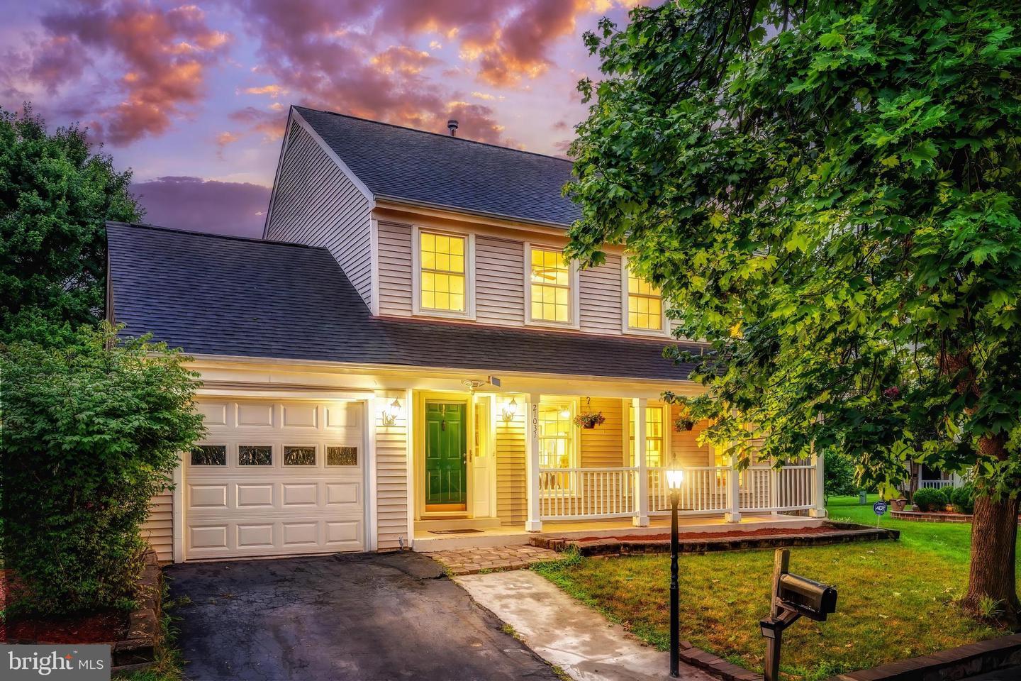 21031 THOREAU CT, STERLING, Virginia 20164, 3 Bedrooms Bedrooms, ,3 BathroomsBathrooms,Residential,For sale,21031 THOREAU CT,VALO2101882 MLS # VALO2101882