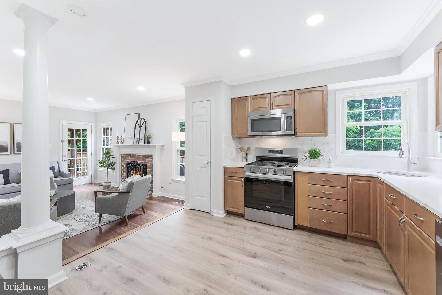 21031 THOREAU CT, STERLING, Virginia 20164, 3 Bedrooms Bedrooms, ,3 BathroomsBathrooms,Residential,For sale,21031 THOREAU CT,VALO2101882 MLS # VALO2101882