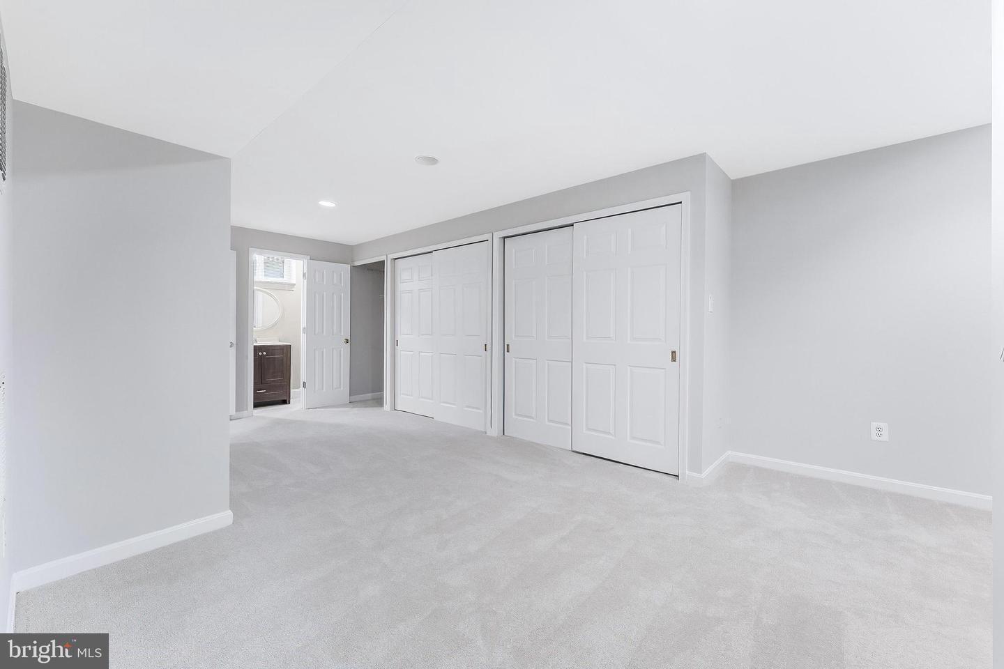 21031 THOREAU CT, STERLING, Virginia 20164, 3 Bedrooms Bedrooms, ,3 BathroomsBathrooms,Residential,For sale,21031 THOREAU CT,VALO2101882 MLS # VALO2101882