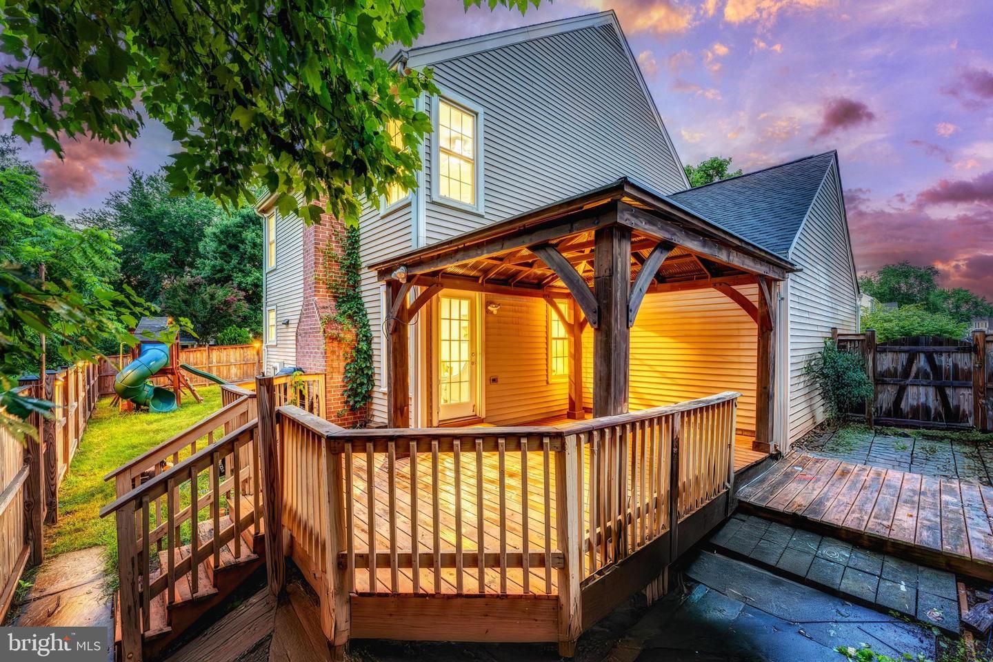 21031 THOREAU CT, STERLING, Virginia 20164, 3 Bedrooms Bedrooms, ,3 BathroomsBathrooms,Residential,For sale,21031 THOREAU CT,VALO2101882 MLS # VALO2101882
