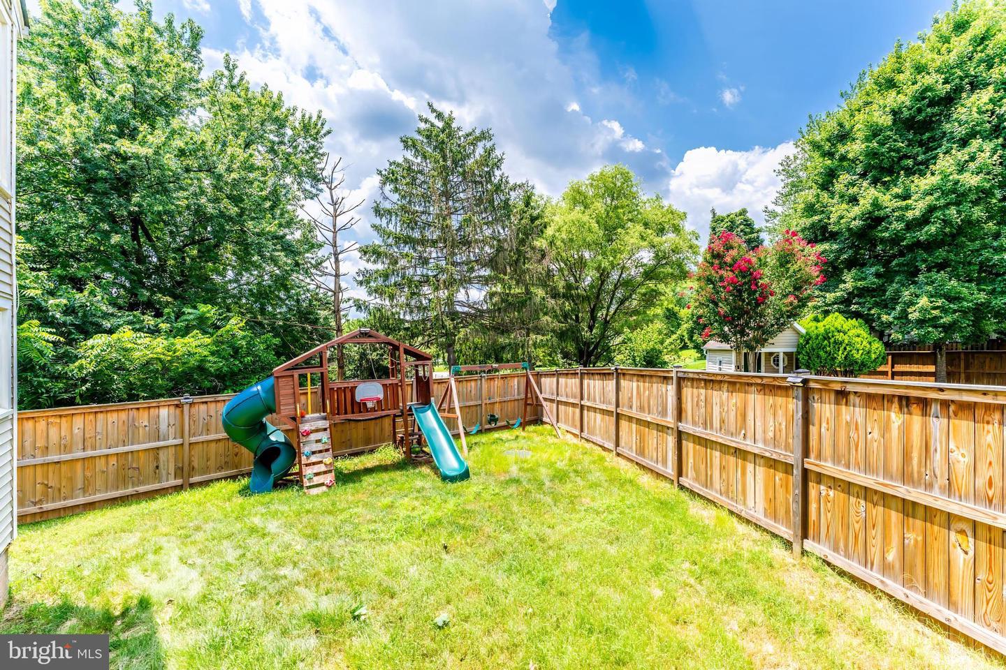 21031 THOREAU CT, STERLING, Virginia 20164, 3 Bedrooms Bedrooms, ,3 BathroomsBathrooms,Residential,For sale,21031 THOREAU CT,VALO2101882 MLS # VALO2101882