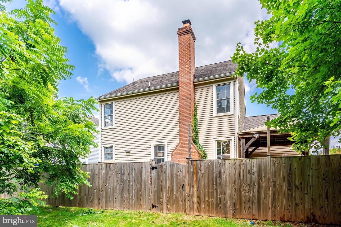 21031 THOREAU CT, STERLING, Virginia 20164, 3 Bedrooms Bedrooms, ,3 BathroomsBathrooms,Residential,For sale,21031 THOREAU CT,VALO2101882 MLS # VALO2101882