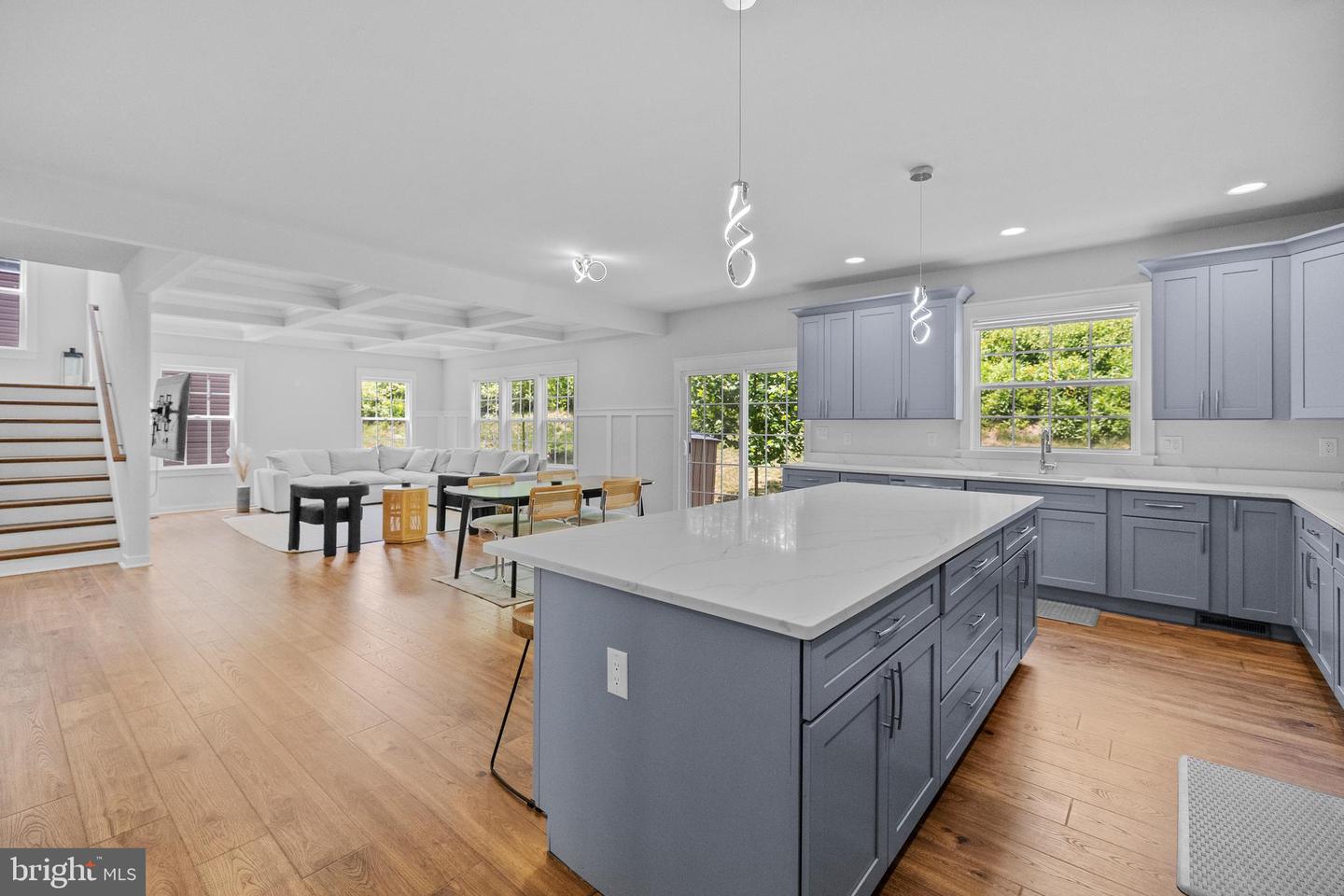 18518 OLD TRIANGLE RD, TRIANGLE, Virginia 22172, 5 Bedrooms Bedrooms, ,4 BathroomsBathrooms,Residential,For sale,18518 OLD TRIANGLE RD,VAPW2099062 MLS # VAPW2099062