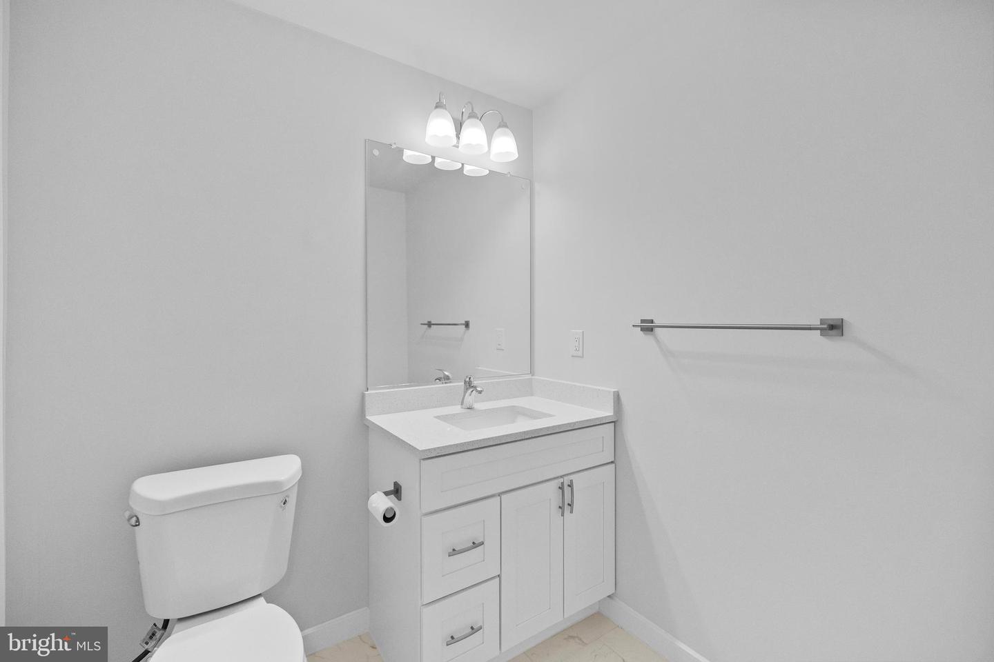 18518 OLD TRIANGLE RD, TRIANGLE, Virginia 22172, 5 Bedrooms Bedrooms, ,4 BathroomsBathrooms,Residential,For sale,18518 OLD TRIANGLE RD,VAPW2099062 MLS # VAPW2099062