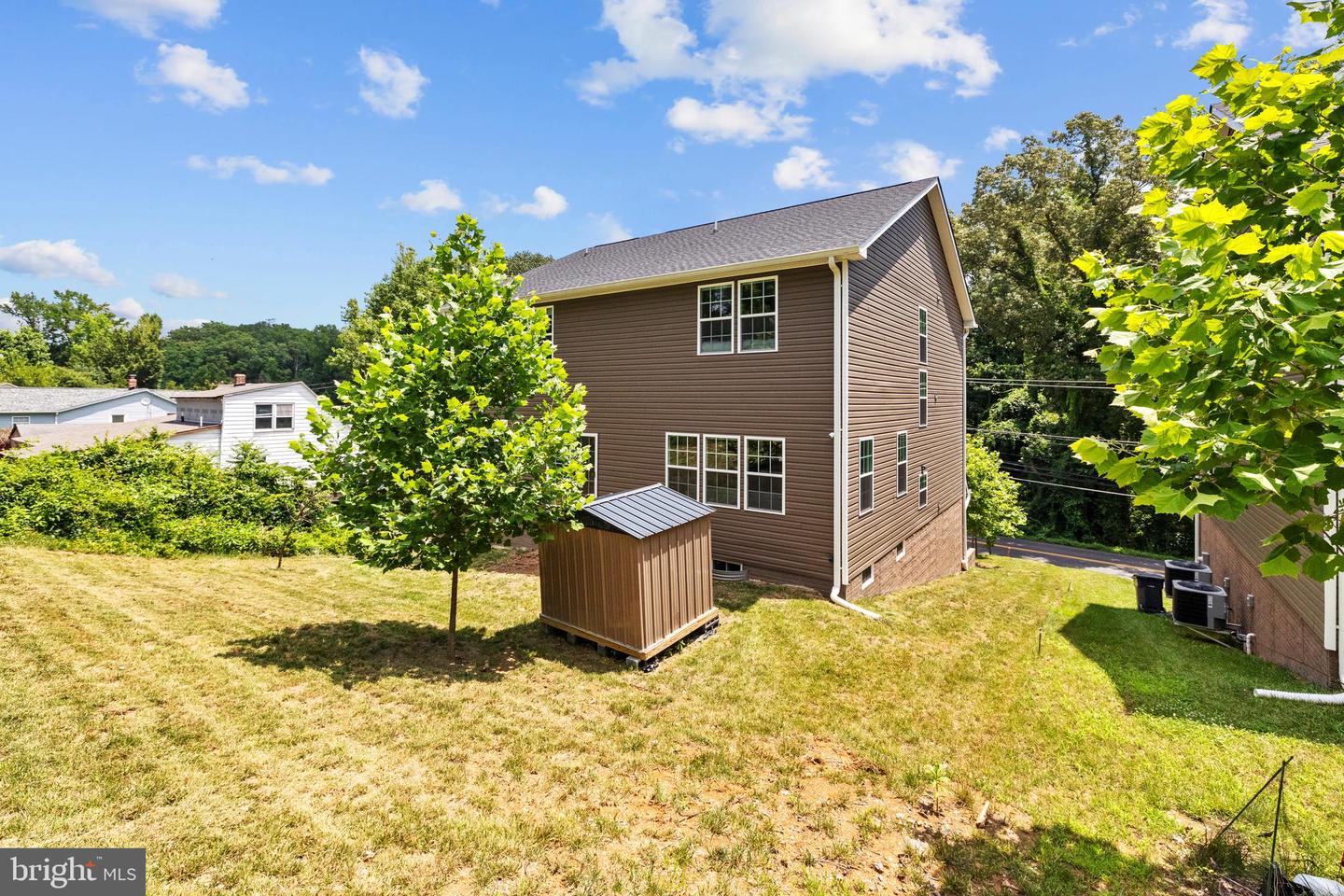 18518 OLD TRIANGLE RD, TRIANGLE, Virginia 22172, 5 Bedrooms Bedrooms, ,4 BathroomsBathrooms,Residential,For sale,18518 OLD TRIANGLE RD,VAPW2099062 MLS # VAPW2099062