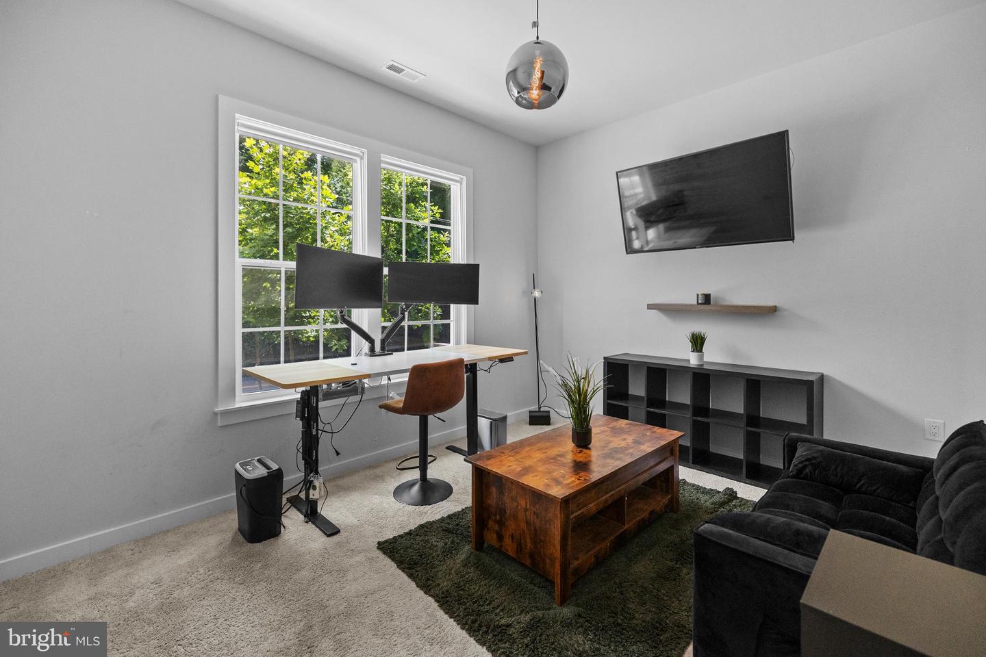18518 OLD TRIANGLE RD, TRIANGLE, Virginia 22172, 5 Bedrooms Bedrooms, ,4 BathroomsBathrooms,Residential,For sale,18518 OLD TRIANGLE RD,VAPW2099062 MLS # VAPW2099062