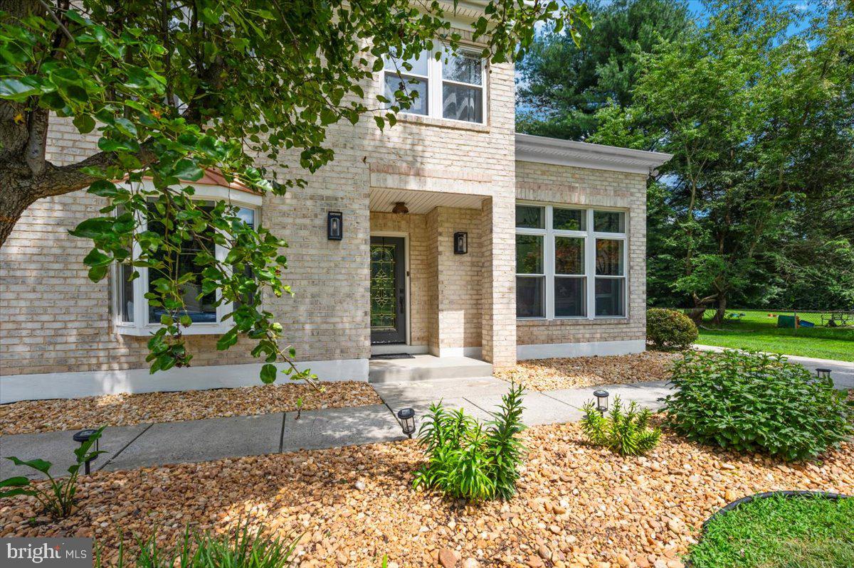 6109 COLCHESTER RD, FAIRFAX, Virginia 22030, 5 Bedrooms Bedrooms, ,4 BathroomsBathrooms,Residential,For sale,6109 COLCHESTER RD,VAFX2255222 MLS # VAFX2255222
