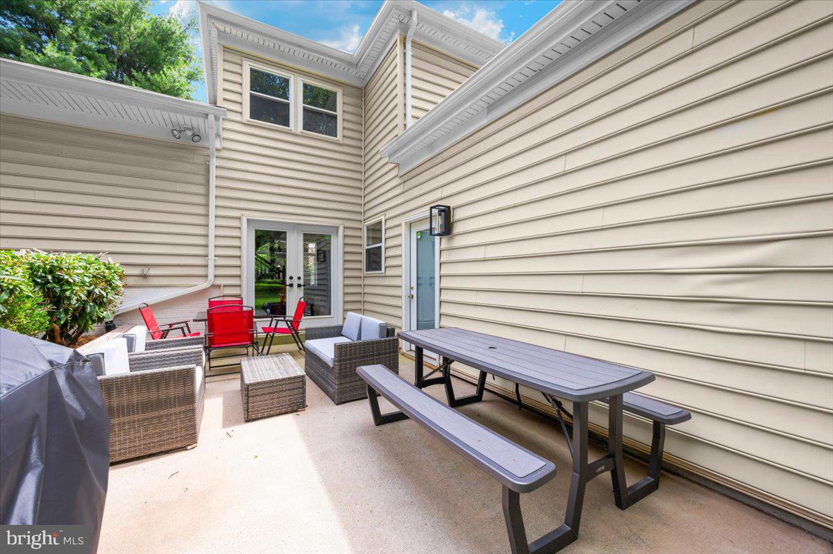 6109 COLCHESTER RD, FAIRFAX, Virginia 22030, 5 Bedrooms Bedrooms, ,4 BathroomsBathrooms,Residential,For sale,6109 COLCHESTER RD,VAFX2255222 MLS # VAFX2255222