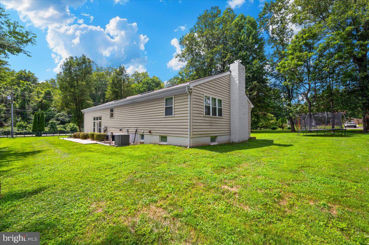6109 COLCHESTER RD, FAIRFAX, Virginia 22030, 5 Bedrooms Bedrooms, ,4 BathroomsBathrooms,Residential,For sale,6109 COLCHESTER RD,VAFX2255222 MLS # VAFX2255222