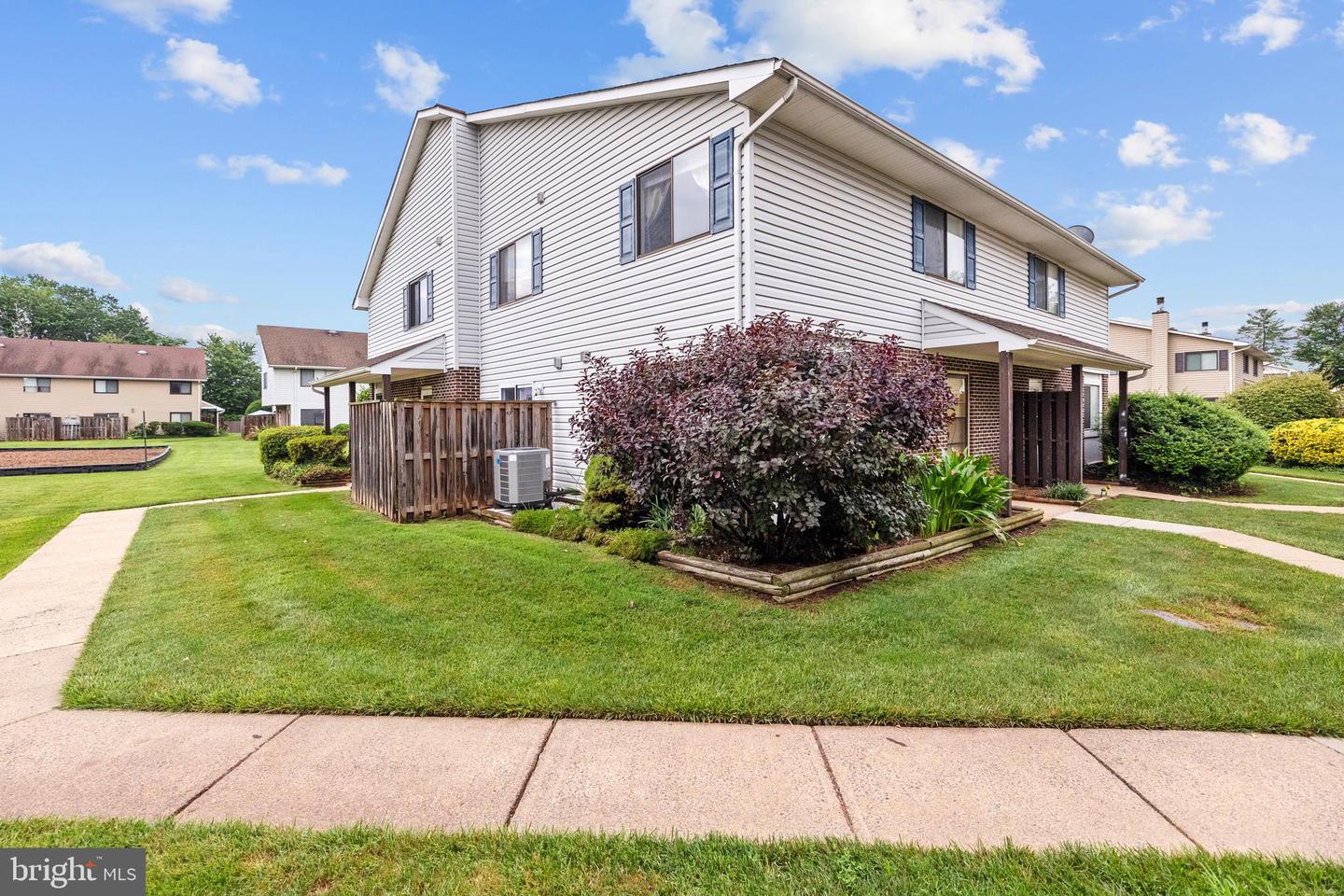 9015 SANDALWOOD DR #B, MANASSAS, Virginia 20110, 3 Bedrooms Bedrooms, ,1 BathroomBathrooms,Residential,For sale,9015 SANDALWOOD DR #B,VAMN2008680 MLS # VAMN2008680