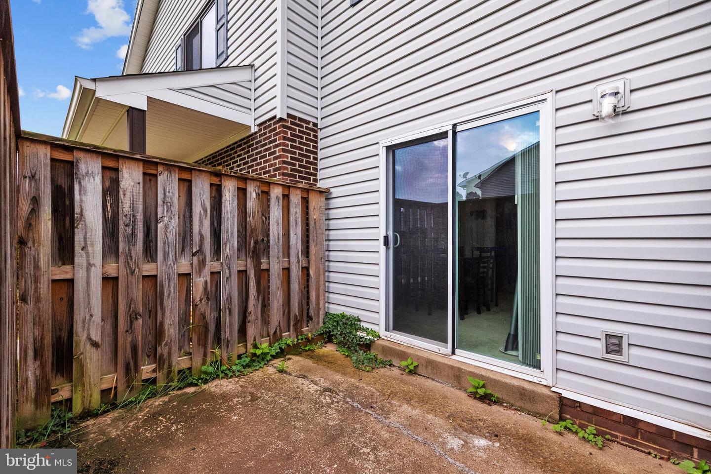 9015 SANDALWOOD DR #B, MANASSAS, Virginia 20110, 3 Bedrooms Bedrooms, ,1 BathroomBathrooms,Residential,For sale,9015 SANDALWOOD DR #B,VAMN2008680 MLS # VAMN2008680