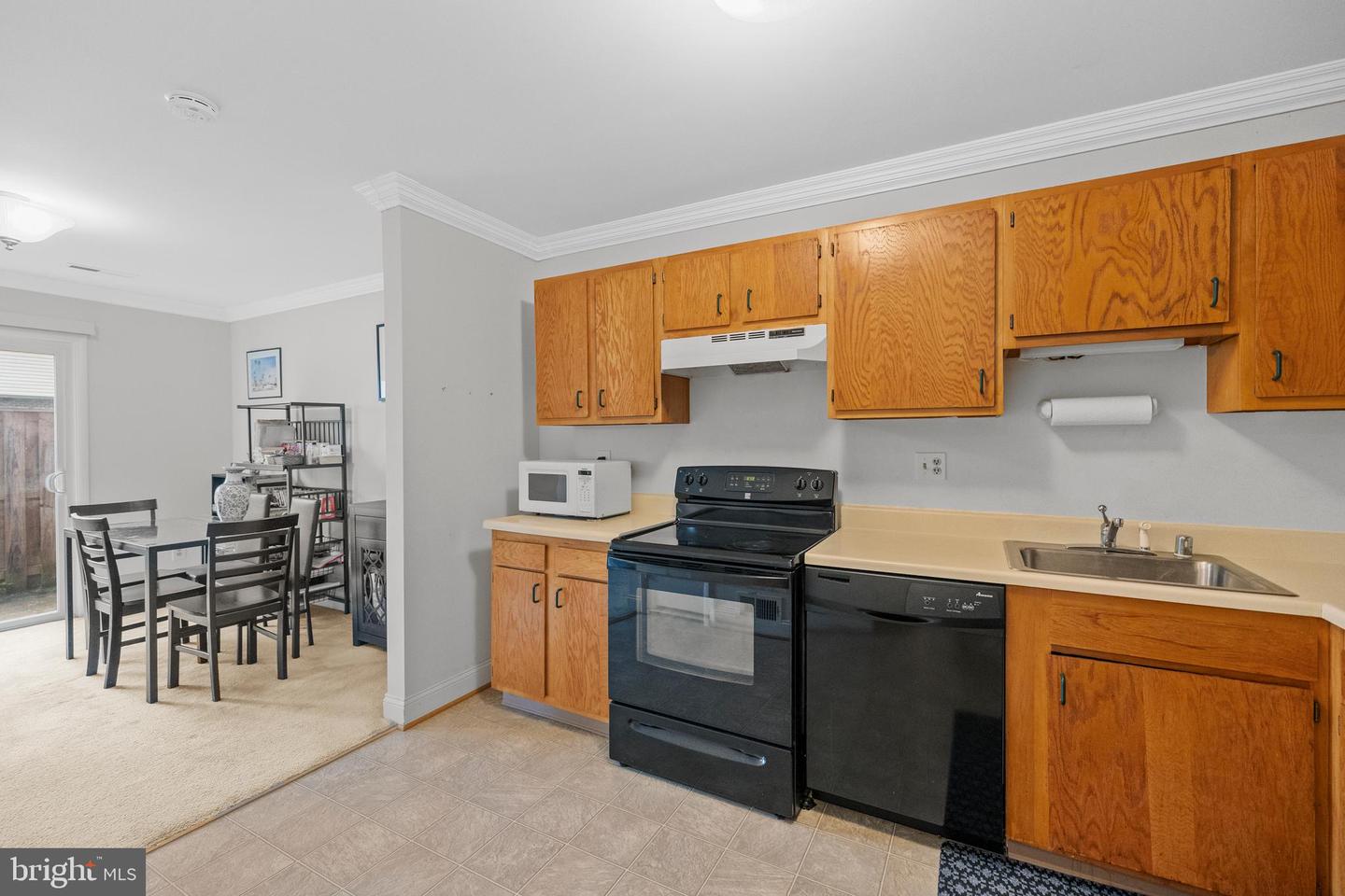 9015 SANDALWOOD DR #B, MANASSAS, Virginia 20110, 3 Bedrooms Bedrooms, ,1 BathroomBathrooms,Residential,For sale,9015 SANDALWOOD DR #B,VAMN2008680 MLS # VAMN2008680