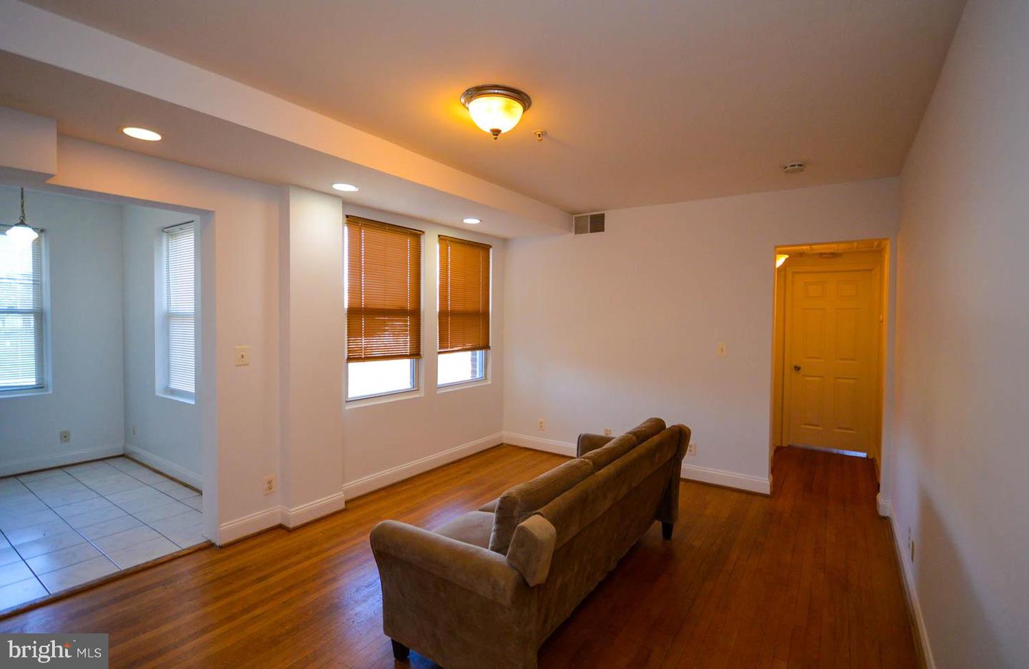 1380 BRYANT ST NE #202, WASHINGTON, District Of Columbia 20018, 1 Bedroom Bedrooms, ,1 BathroomBathrooms,Residential,For sale,1380 BRYANT ST NE #202,DCDC2210314 MLS # DCDC2210314