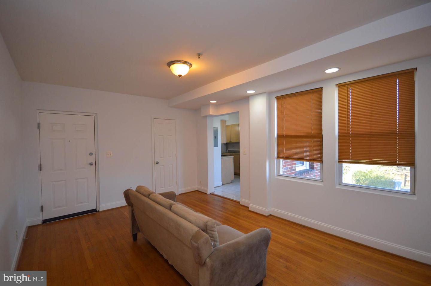 1380 BRYANT ST NE #202, WASHINGTON, District Of Columbia 20018, 1 Bedroom Bedrooms, ,1 BathroomBathrooms,Residential,For sale,1380 BRYANT ST NE #202,DCDC2210314 MLS # DCDC2210314