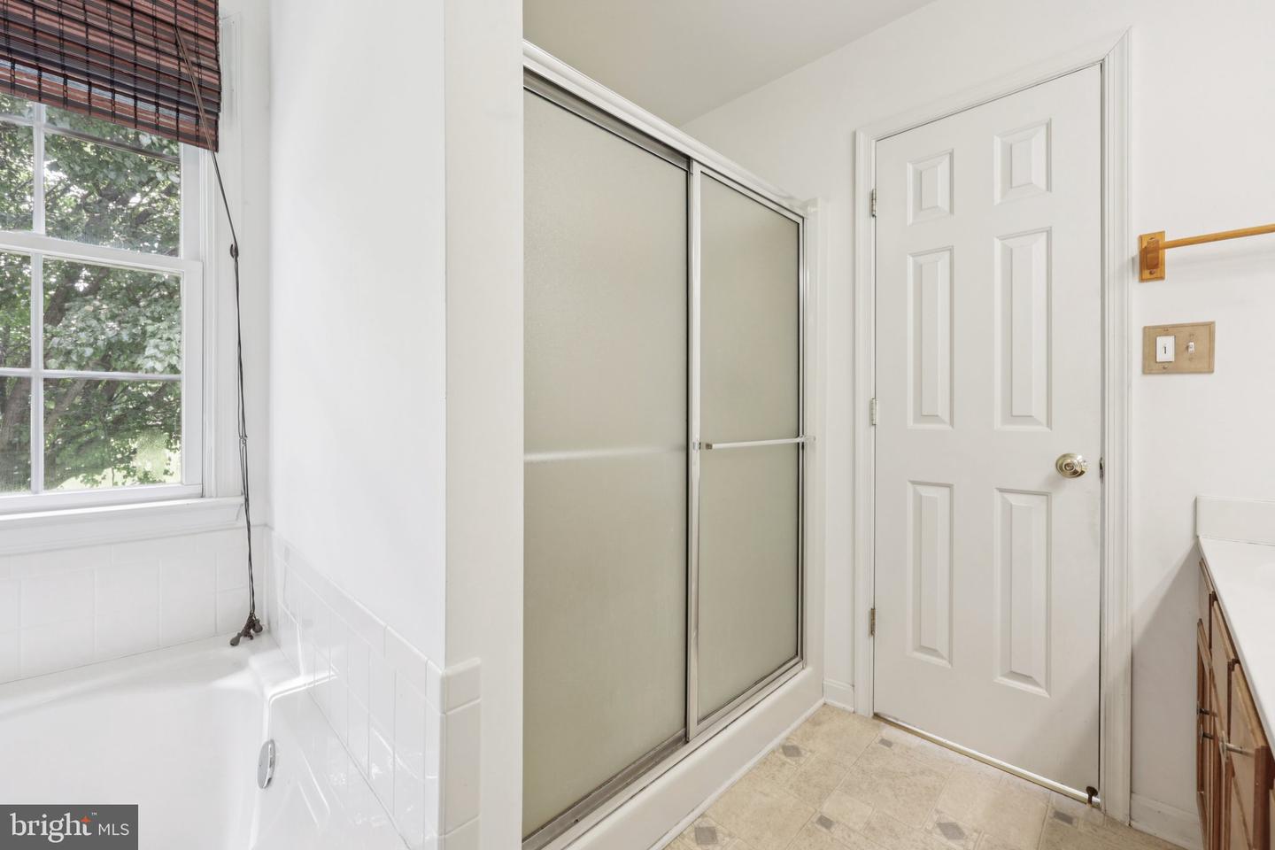 11607 RIVER MEADOWS WAY, FREDERICKSBURG, Virginia 22408, 4 Bedrooms Bedrooms, ,2 BathroomsBathrooms,Residential,For sale,11607 RIVER MEADOWS WAY,VASP2034690 MLS # VASP2034690