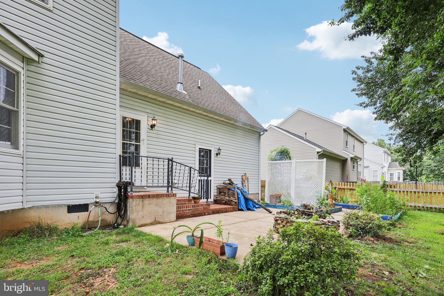 11607 RIVER MEADOWS WAY, FREDERICKSBURG, Virginia 22408, 4 Bedrooms Bedrooms, ,2 BathroomsBathrooms,Residential,For sale,11607 RIVER MEADOWS WAY,VASP2034690 MLS # VASP2034690