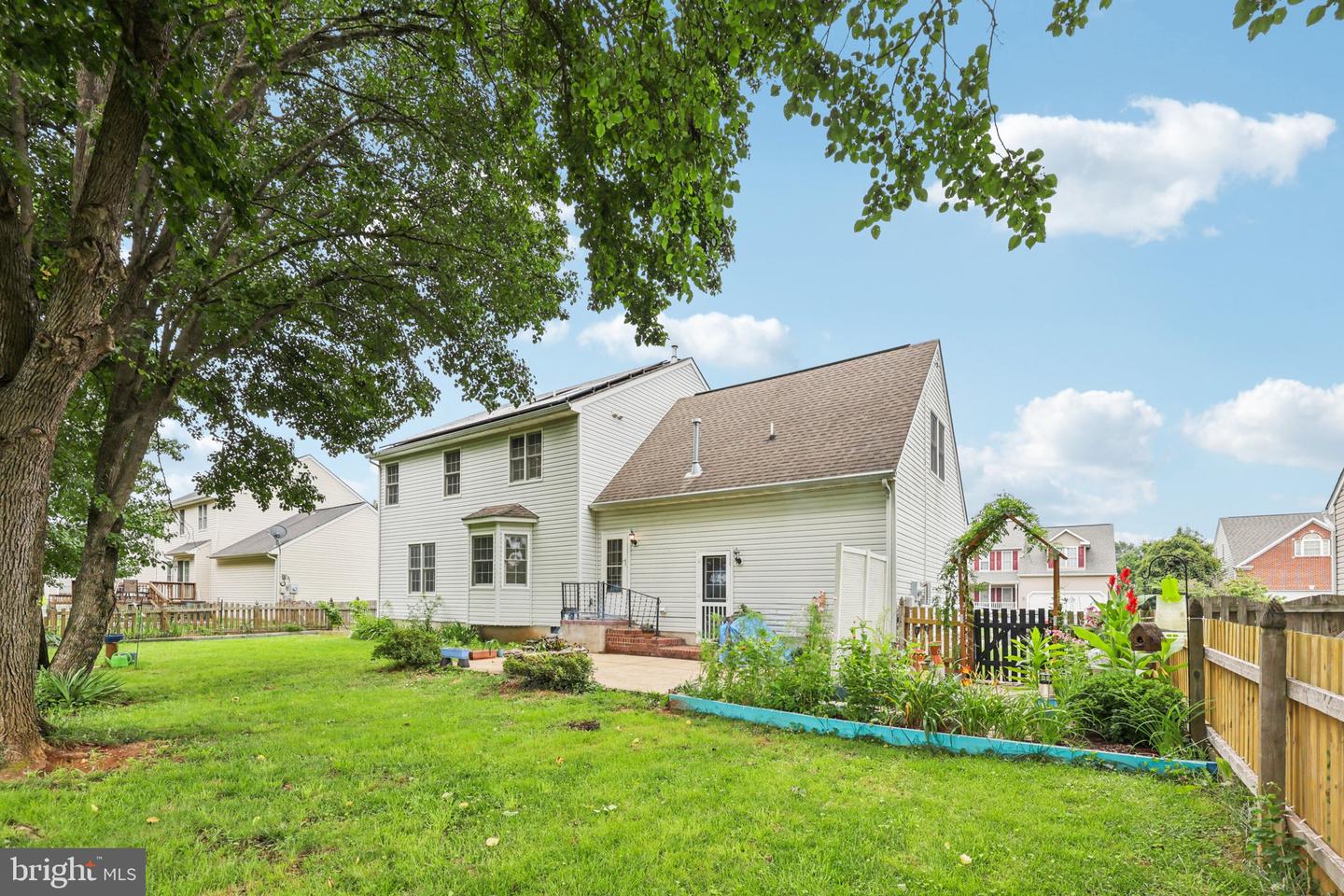 11607 RIVER MEADOWS WAY, FREDERICKSBURG, Virginia 22408, 4 Bedrooms Bedrooms, ,2 BathroomsBathrooms,Residential,For sale,11607 RIVER MEADOWS WAY,VASP2034690 MLS # VASP2034690