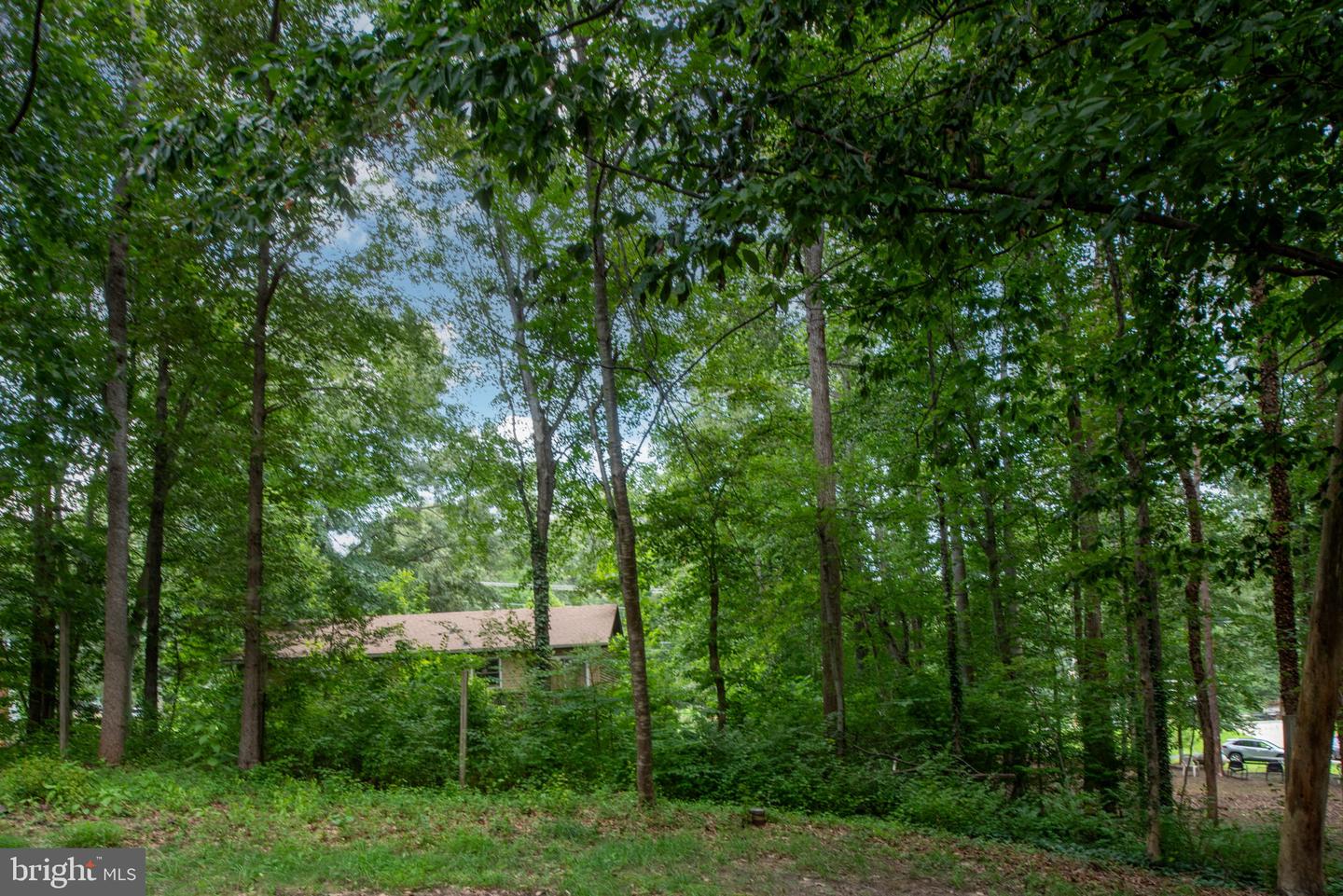 142 WOODLAND DR, STAFFORD, Virginia 22556, 2 Bedrooms Bedrooms, ,2 BathroomsBathrooms,Residential,For sale,142 WOODLAND DR,VAST2040878 MLS # VAST2040878