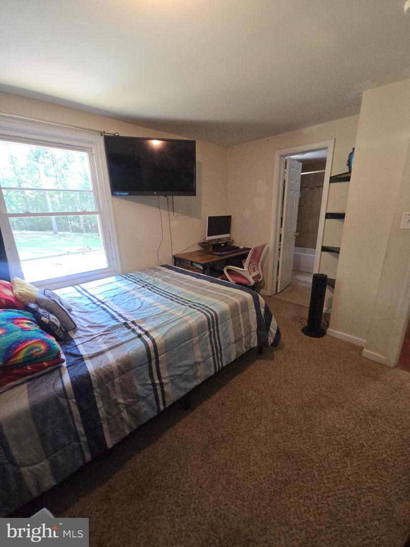 785 HOLLY CORNER RD, FREDERICKSBURG, Virginia 22406, 3 Bedrooms Bedrooms, ,2 BathroomsBathrooms,Residential,For sale,785 HOLLY CORNER RD,VAST2040880 MLS # VAST2040880