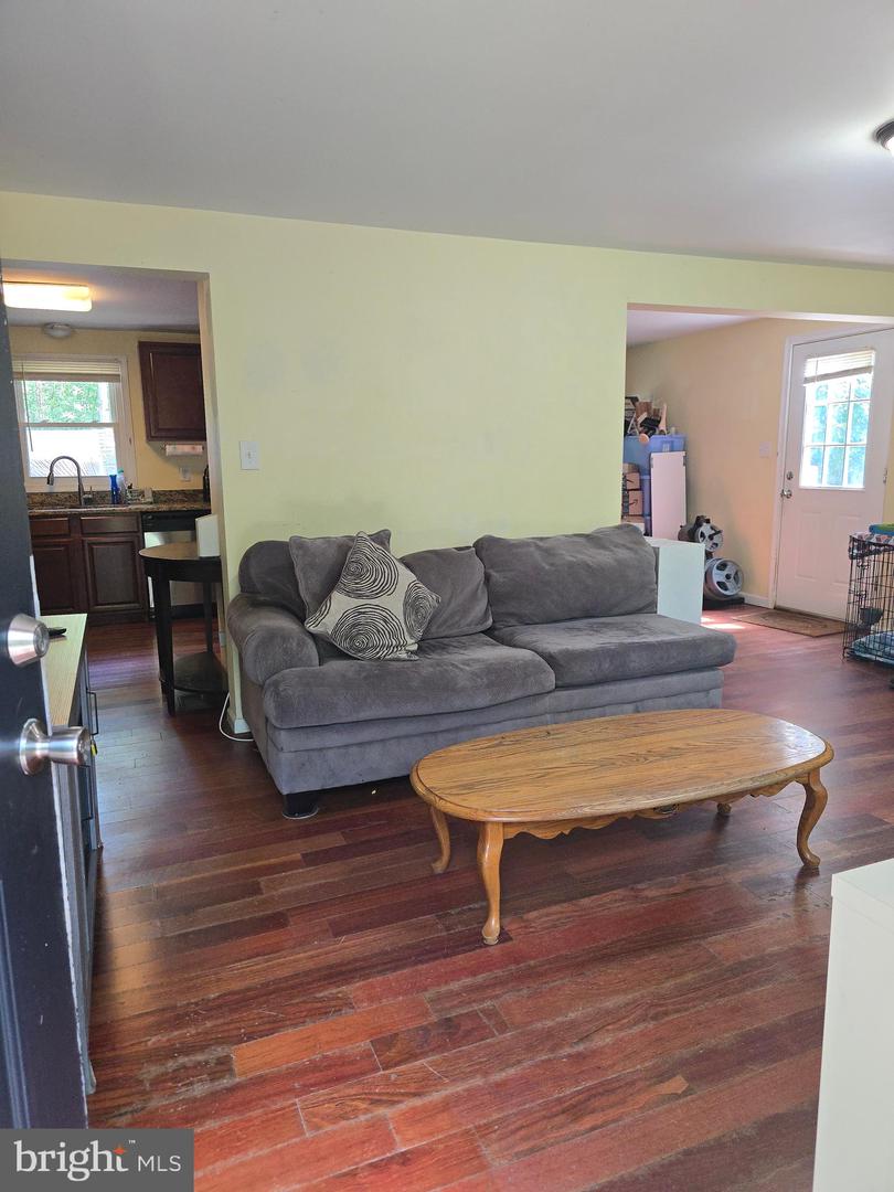 785 HOLLY CORNER RD, FREDERICKSBURG, Virginia 22406, 3 Bedrooms Bedrooms, ,2 BathroomsBathrooms,Residential,For sale,785 HOLLY CORNER RD,VAST2040880 MLS # VAST2040880