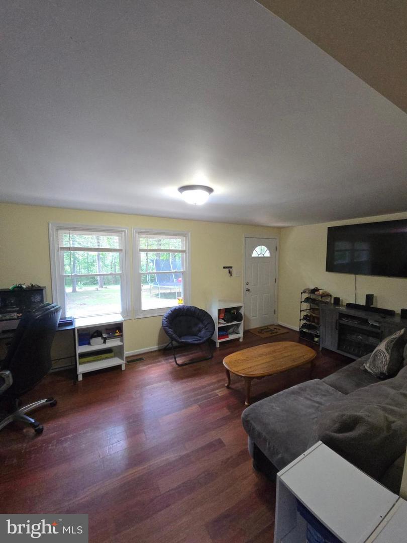 785 HOLLY CORNER RD, FREDERICKSBURG, Virginia 22406, 3 Bedrooms Bedrooms, ,2 BathroomsBathrooms,Residential,For sale,785 HOLLY CORNER RD,VAST2040880 MLS # VAST2040880