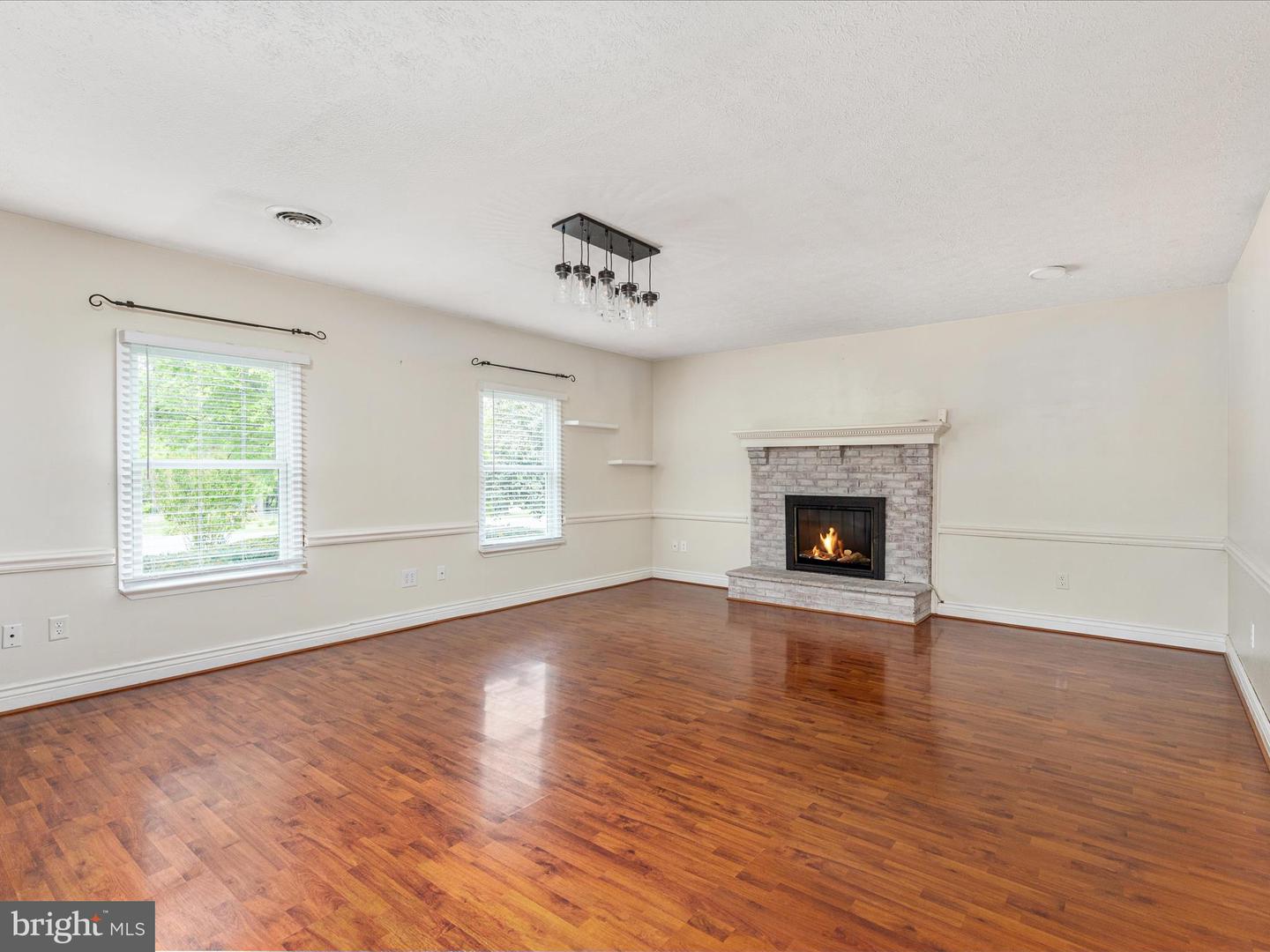 211 KILLDEER RD, STEPHENS CITY, Virginia 22655, 4 Bedrooms Bedrooms, ,2 BathroomsBathrooms,Residential,For sale,211 KILLDEER RD,VAFV2035484 MLS # VAFV2035484