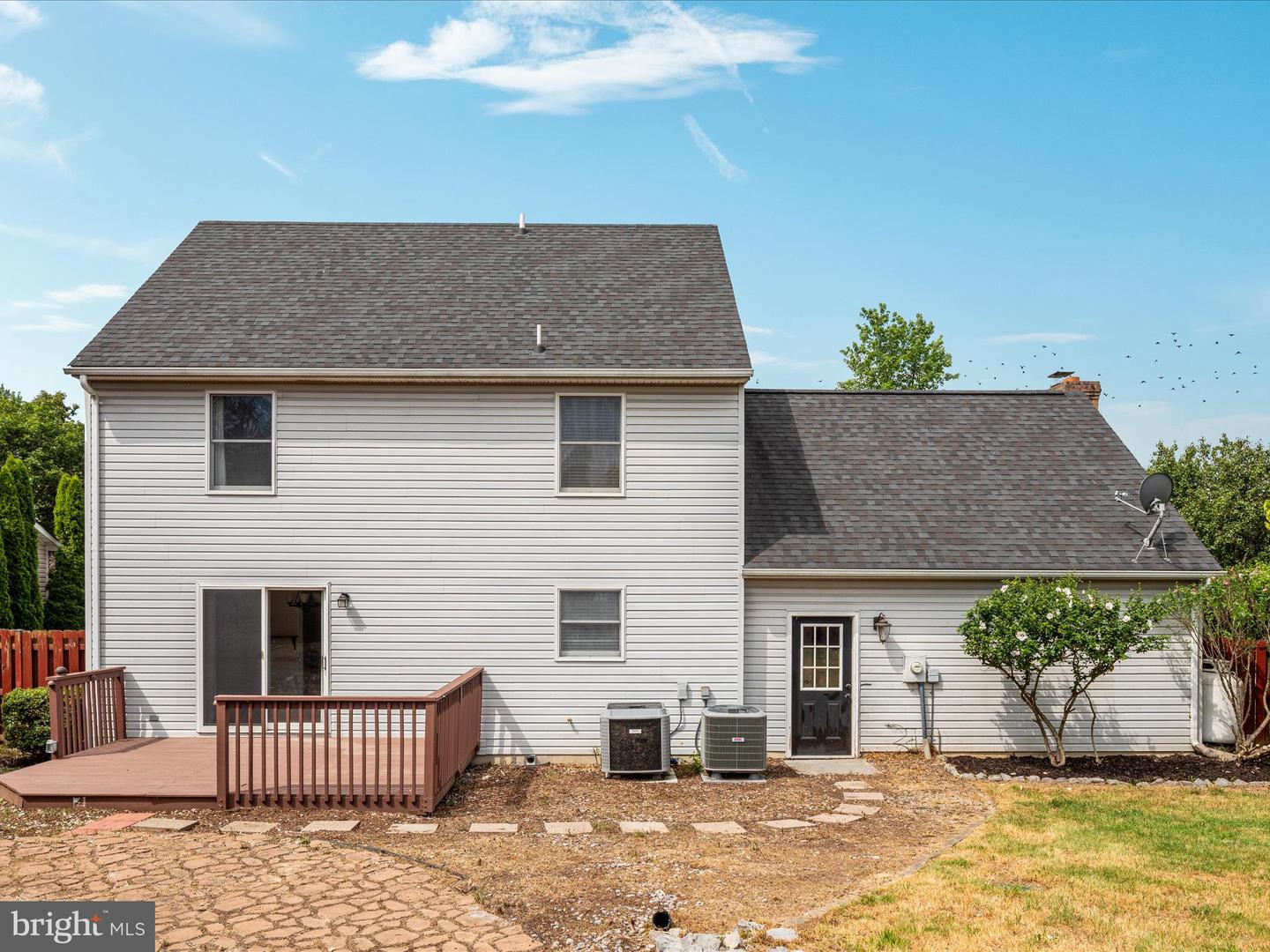 211 KILLDEER RD, STEPHENS CITY, Virginia 22655, 4 Bedrooms Bedrooms, ,2 BathroomsBathrooms,Residential,For sale,211 KILLDEER RD,VAFV2035484 MLS # VAFV2035484