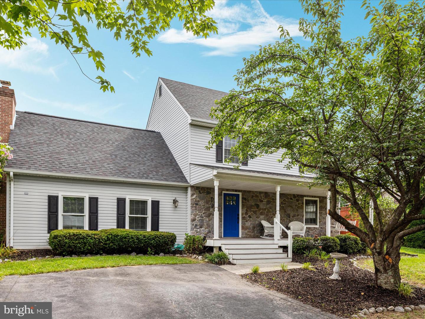 211 KILLDEER RD, STEPHENS CITY, Virginia 22655, 4 Bedrooms Bedrooms, ,2 BathroomsBathrooms,Residential,For sale,211 KILLDEER RD,VAFV2035484 MLS # VAFV2035484