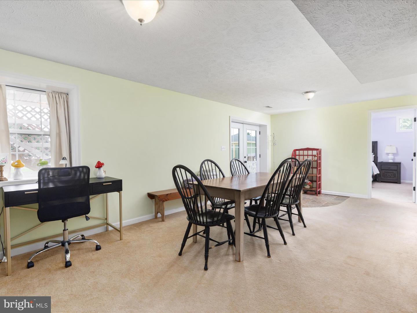 115 SAVANNAH DR, STRASBURG, Virginia 22657, 5 Bedrooms Bedrooms, ,4 BathroomsBathrooms,Residential,For sale,115 SAVANNAH DR,VASH2012002 MLS # VASH2012002