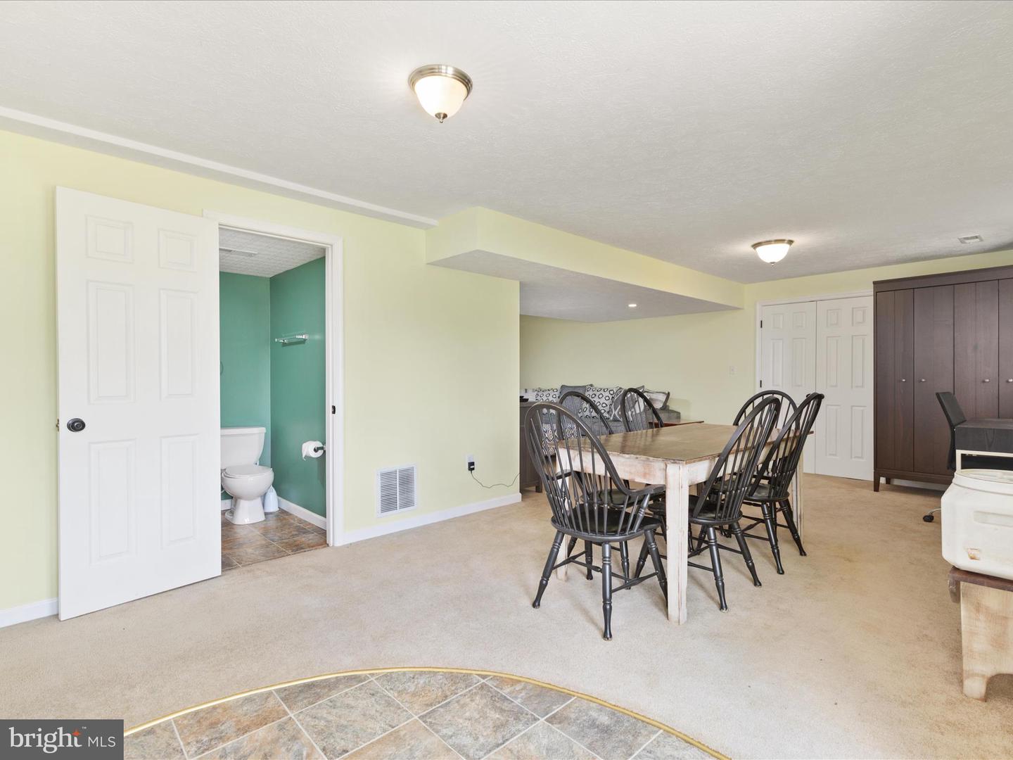 115 SAVANNAH DR, STRASBURG, Virginia 22657, 5 Bedrooms Bedrooms, ,4 BathroomsBathrooms,Residential,For sale,115 SAVANNAH DR,VASH2012002 MLS # VASH2012002