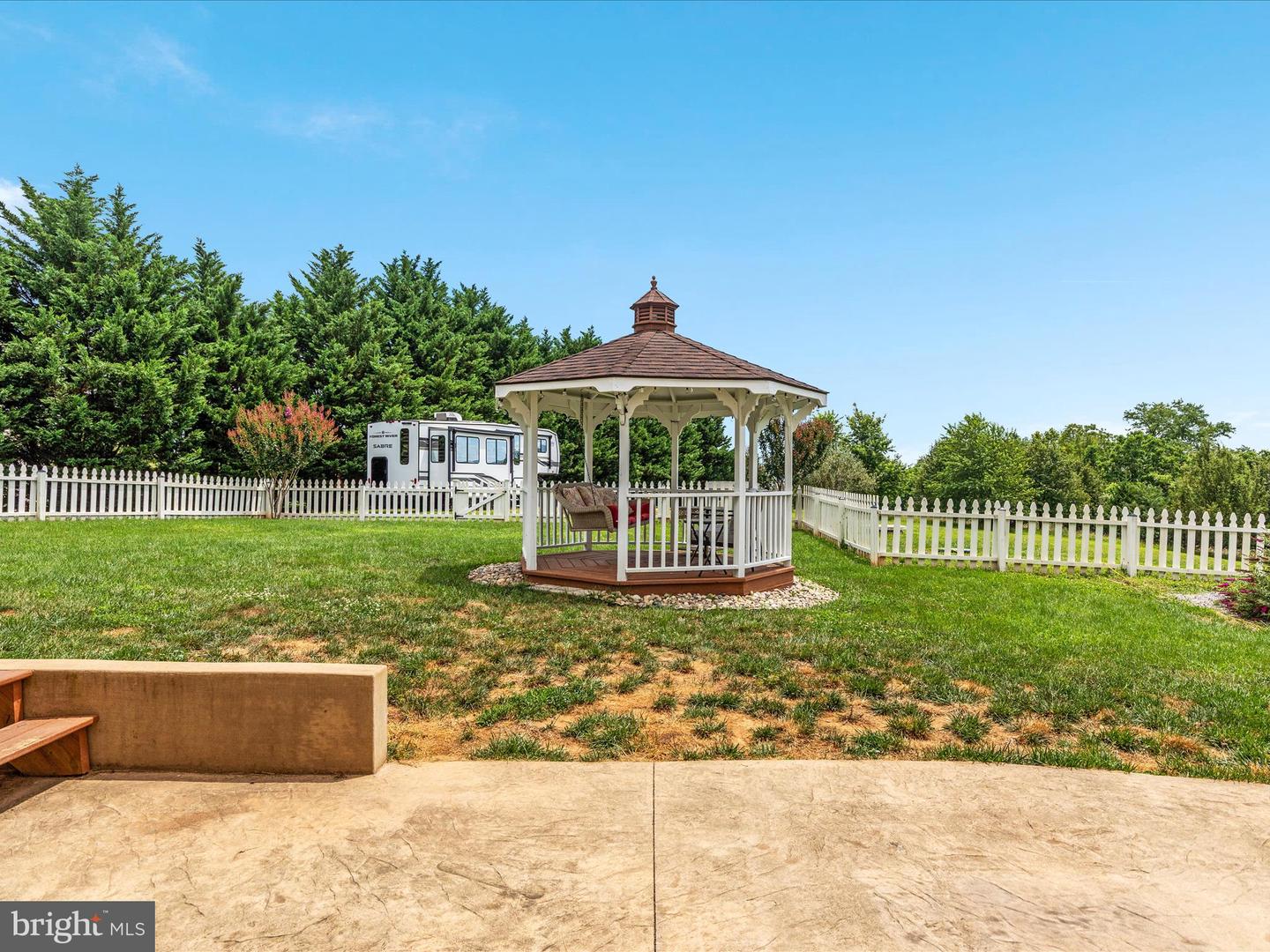115 SAVANNAH DR, STRASBURG, Virginia 22657, 5 Bedrooms Bedrooms, ,4 BathroomsBathrooms,Residential,For sale,115 SAVANNAH DR,VASH2012002 MLS # VASH2012002
