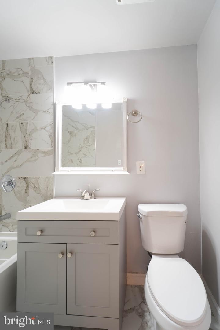 2221 SOUTHGATE SQ, RESTON, Virginia 20191, 3 Bedrooms Bedrooms, ,1 BathroomBathrooms,Residential,For sale,2221 SOUTHGATE SQ,VAFX2255914 MLS # VAFX2255914