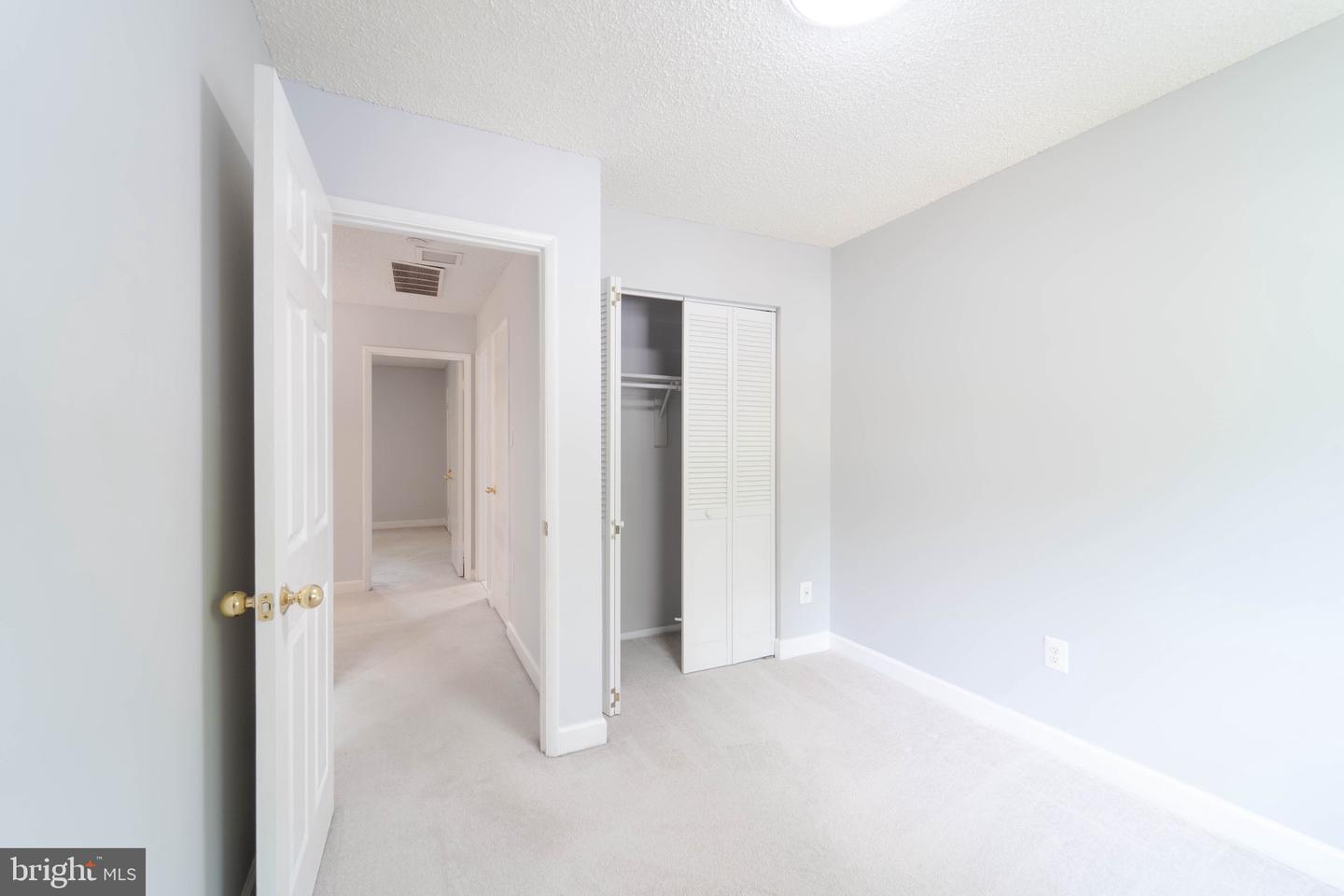 2221 SOUTHGATE SQ, RESTON, Virginia 20191, 3 Bedrooms Bedrooms, ,1 BathroomBathrooms,Residential,For sale,2221 SOUTHGATE SQ,VAFX2255914 MLS # VAFX2255914