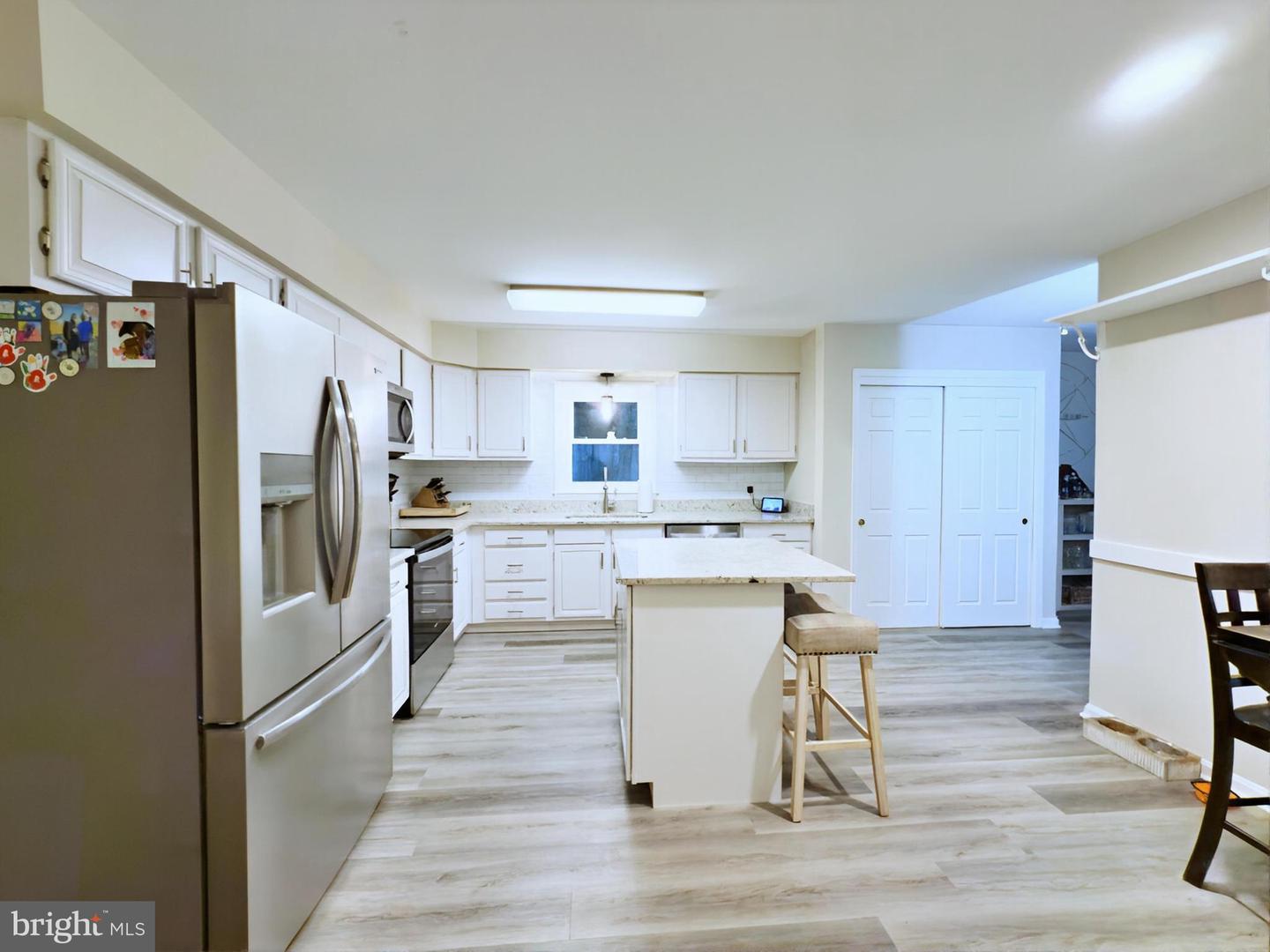15310 EDGEHILL DR, DUMFRIES, Virginia 22025, 4 Bedrooms Bedrooms, 5 Rooms Rooms,3 BathroomsBathrooms,Residential,For sale,15310 EDGEHILL DR,VAPW2099380 MLS # VAPW2099380