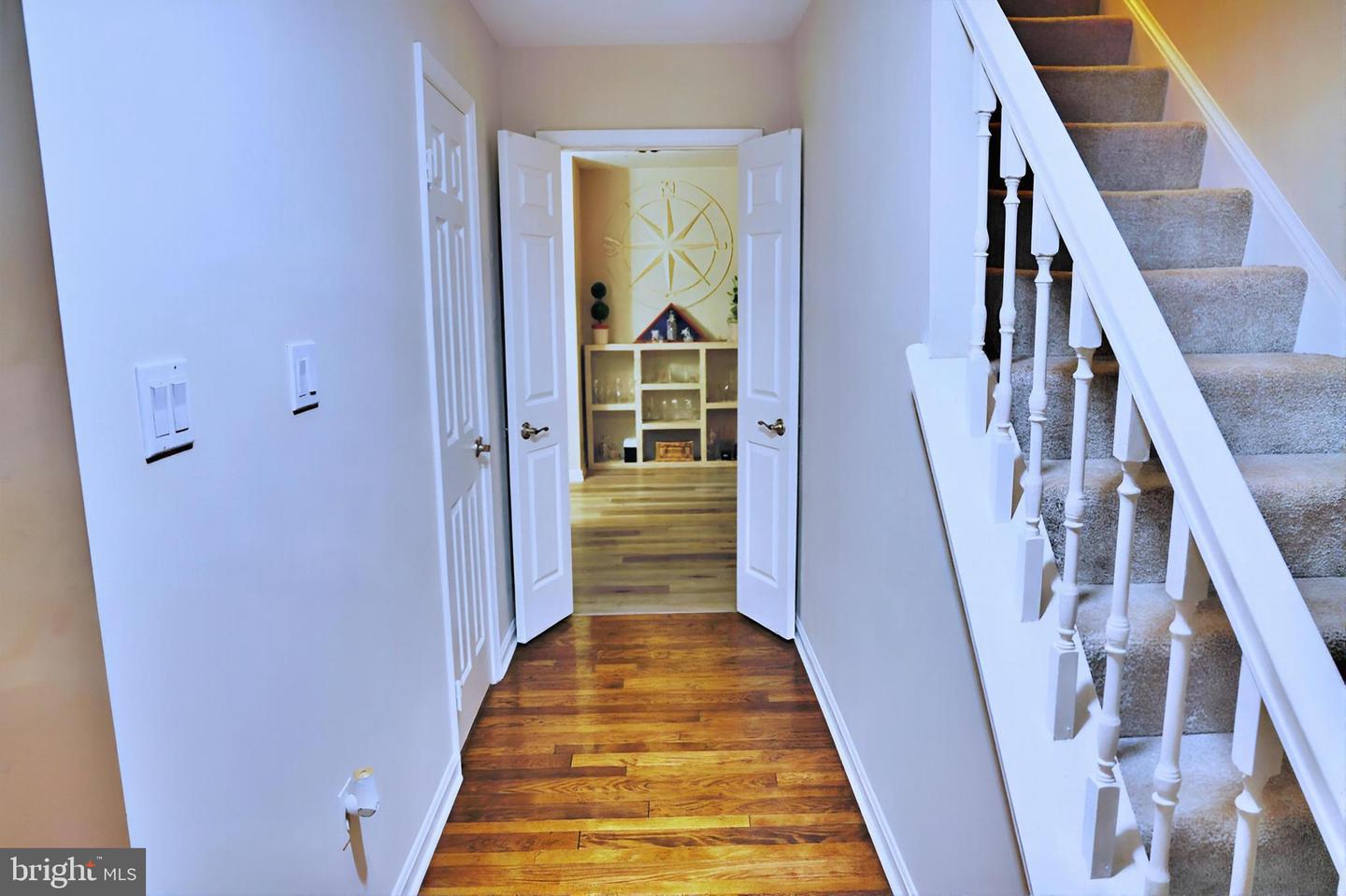 15310 EDGEHILL DR, DUMFRIES, Virginia 22025, 4 Bedrooms Bedrooms, 5 Rooms Rooms,3 BathroomsBathrooms,Residential,For sale,15310 EDGEHILL DR,VAPW2099380 MLS # VAPW2099380