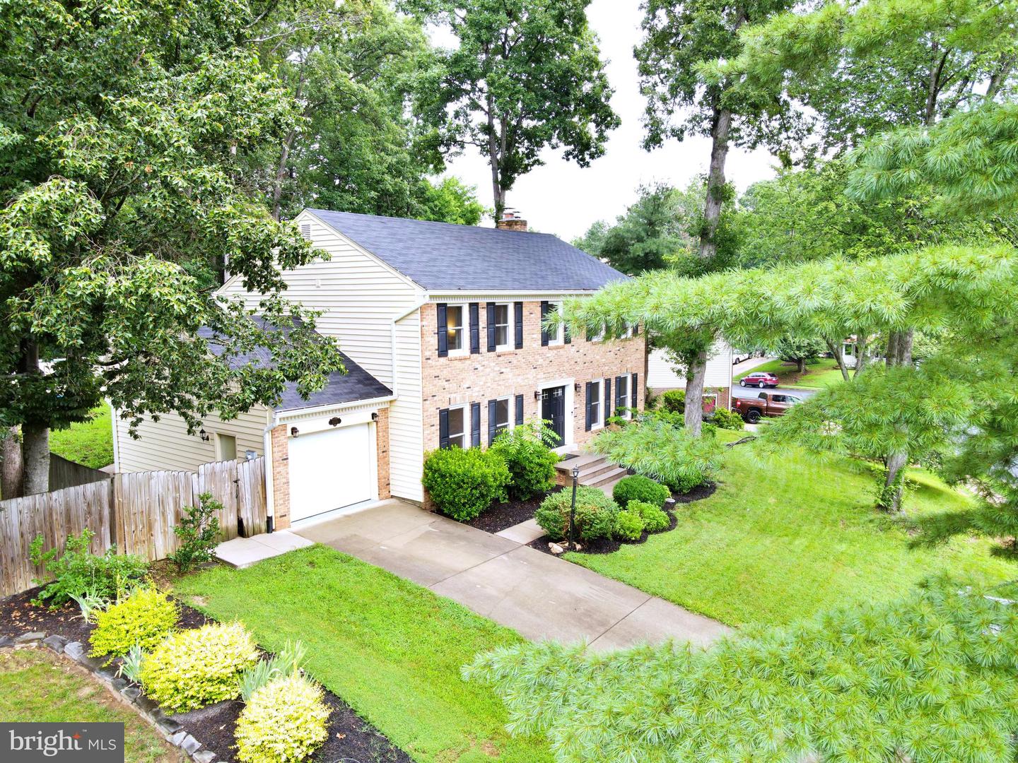 15310 EDGEHILL DR, DUMFRIES, Virginia 22025, 4 Bedrooms Bedrooms, 5 Rooms Rooms,3 BathroomsBathrooms,Residential,For sale,15310 EDGEHILL DR,VAPW2099380 MLS # VAPW2099380