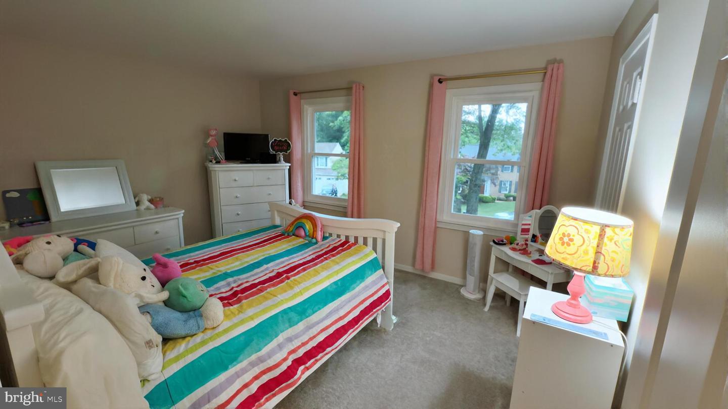 15310 EDGEHILL DR, DUMFRIES, Virginia 22025, 4 Bedrooms Bedrooms, 5 Rooms Rooms,3 BathroomsBathrooms,Residential,For sale,15310 EDGEHILL DR,VAPW2099380 MLS # VAPW2099380