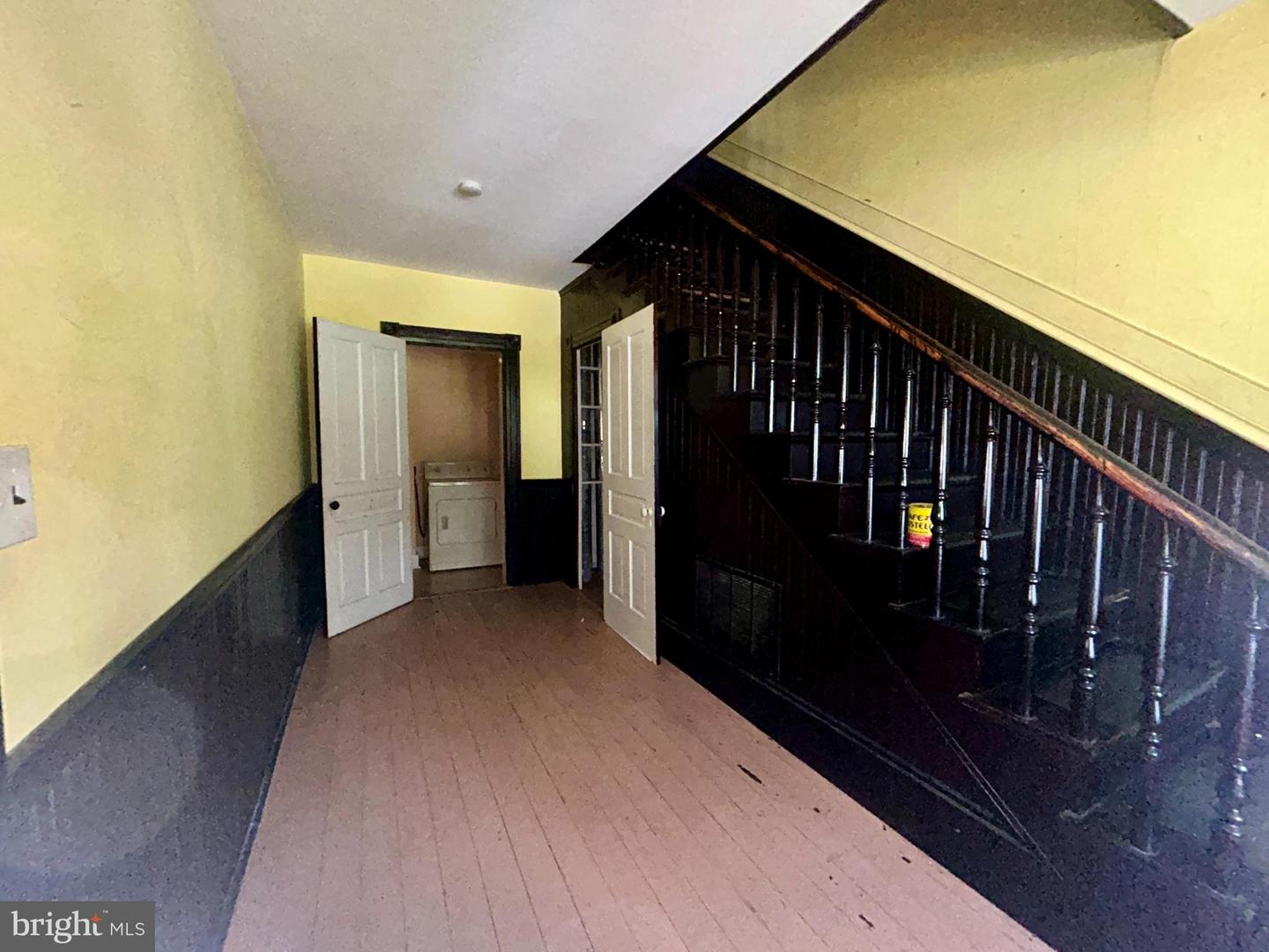 161 MAIN ST E, ORANGE, Virginia 22960, 3 Bedrooms Bedrooms, ,1 BathroomBathrooms,Residential,For sale,161 MAIN ST E,VAOR2010226 MLS # VAOR2010226