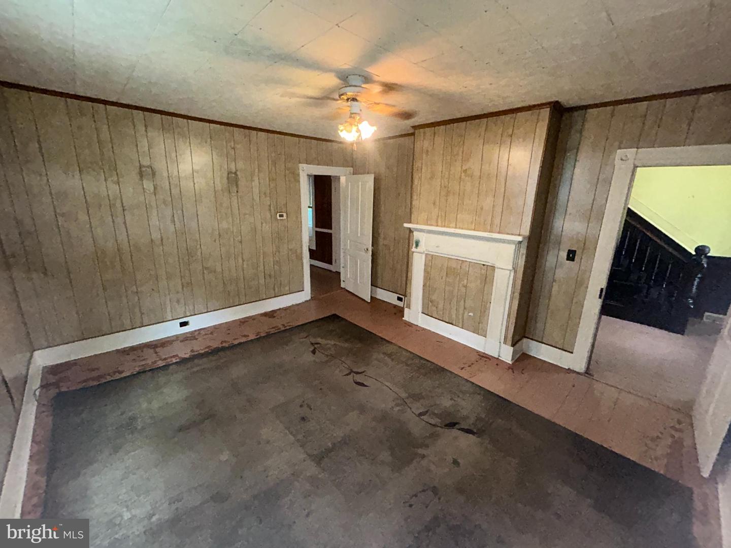 161 MAIN ST E, ORANGE, Virginia 22960, 3 Bedrooms Bedrooms, ,1 BathroomBathrooms,Residential,For sale,161 MAIN ST E,VAOR2010226 MLS # VAOR2010226