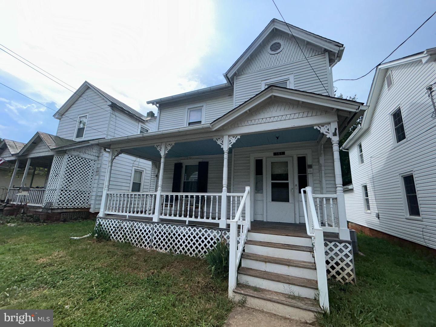 161 MAIN ST E, ORANGE, Virginia 22960, 3 Bedrooms Bedrooms, ,1 BathroomBathrooms,Residential,For sale,161 MAIN ST E,VAOR2010226 MLS # VAOR2010226