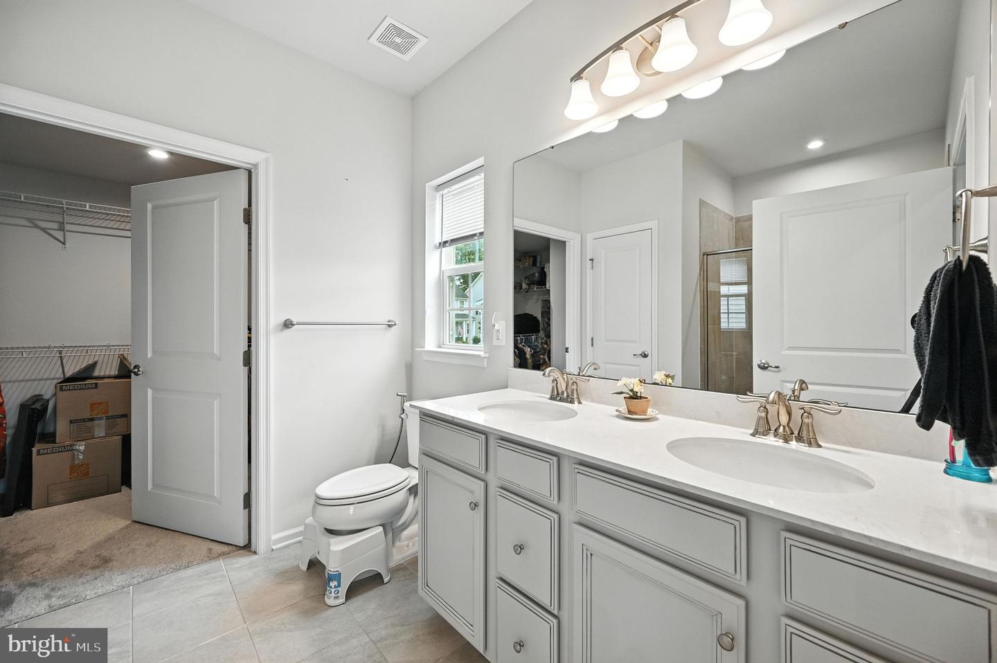 12221 CRANFORD DR, WOODBRIDGE, Virginia 22192, 4 Bedrooms Bedrooms, ,3 BathroomsBathrooms,Residential,For sale,12221 CRANFORD DR,VAPW2099408 MLS # VAPW2099408