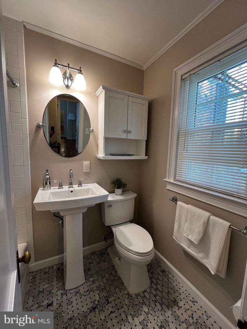 1400 S BARTON ST #435, ARLINGTON, Virginia 22204, 1 Bedroom Bedrooms, 5 Rooms Rooms,1 BathroomBathrooms,Residential,For sale,1400 S BARTON ST #435,VAAR2060926 MLS # VAAR2060926