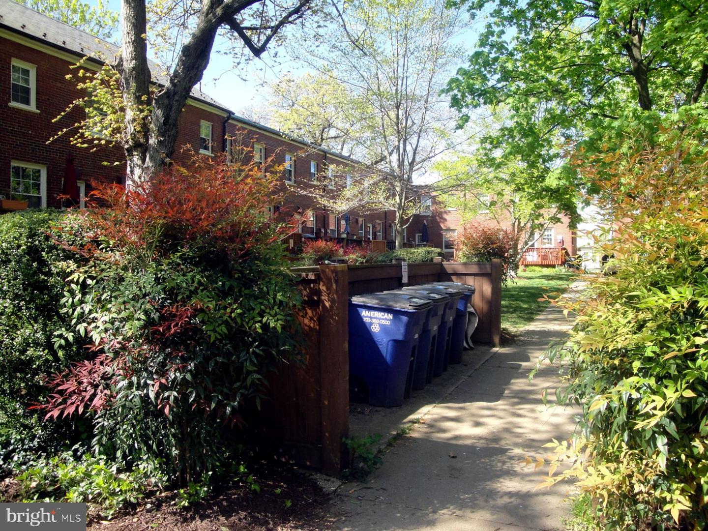 1400 S BARTON ST #435, ARLINGTON, Virginia 22204, 1 Bedroom Bedrooms, 5 Rooms Rooms,1 BathroomBathrooms,Residential,For sale,1400 S BARTON ST #435,VAAR2060926 MLS # VAAR2060926