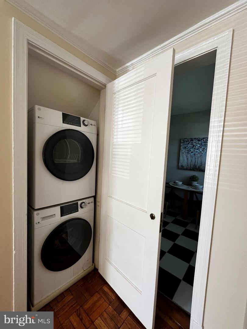 1400 S BARTON ST #435, ARLINGTON, Virginia 22204, 1 Bedroom Bedrooms, 5 Rooms Rooms,1 BathroomBathrooms,Residential,For sale,1400 S BARTON ST #435,VAAR2060926 MLS # VAAR2060926