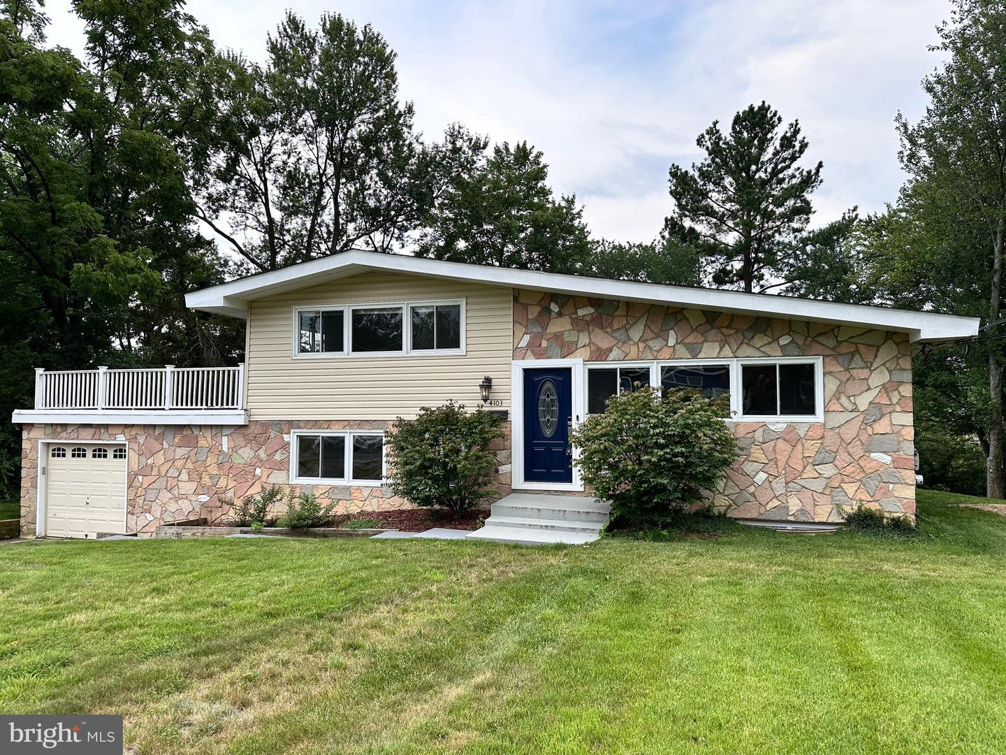 4103 IVANHOE LN, ALEXANDRIA, Virginia 22310, 5 Bedrooms Bedrooms, ,2 BathroomsBathrooms,Residential,For sale,4103 IVANHOE LN,VAFX2256058 MLS # VAFX2256058